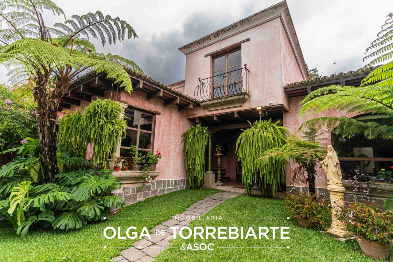 Casa amueblada en Condominio Hacienda San Jerónimo — Casa en Venta en Antigua, Sacatepéquez — foto 11 de 17