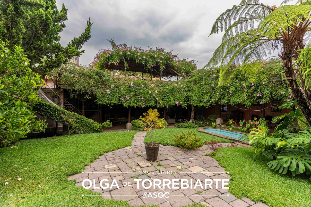 Casa amueblada en Condominio Hacienda San Jerónimo — Casa en Venta en Antigua, Sacatepéquez — foto 12 de 17