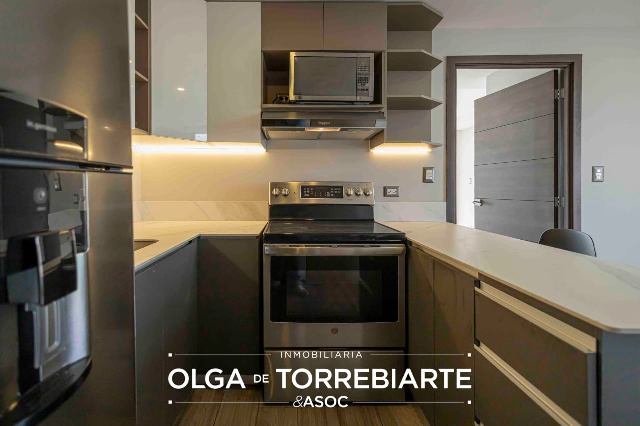 Apartamento en Niko 10, Zona 10 — Apartamento en Alquiler en Niko 10, Zona 10, Guatemala, Ciudad — foto 2 de 7