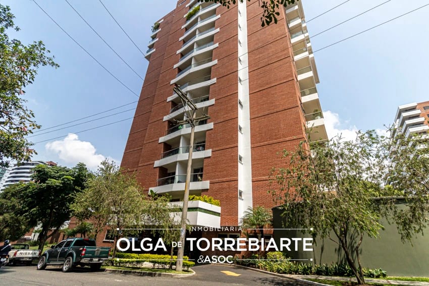 Apartamento en Akoya, Zona 14 — Apartamento en Alquiler en Akoya, Zona 14, Guatemala, Ciudad — foto 1 de 8