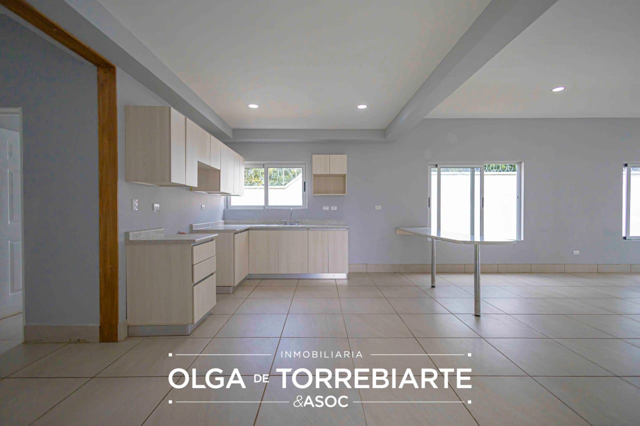 Casa de 1 nivel en Residencial Hacienda Real — Casa en Venta en Carretera a El Salvador, Guatemala, Ciudad — foto 8 de 13