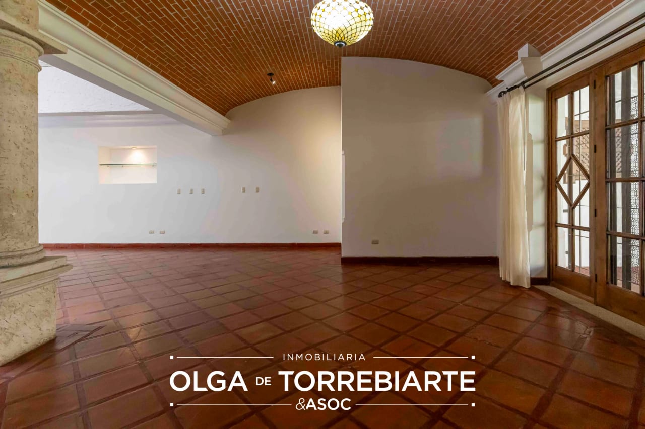 Casa en residenciales Las Cumbres, Zona 16 — Casa en Alquiler en Zona 13, Guatemala, Ciudad — foto 9 de 17