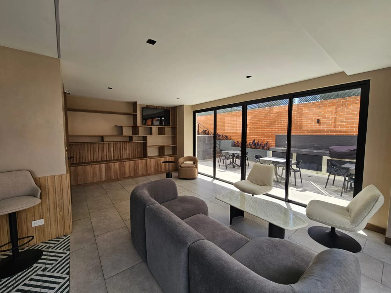 Se Alquila Apto. Vila 15, Zona 15. — Apartamento en Alquiler en Vila Quince, Zona 15, Guatemala, Ciudad — foto 16 de 16