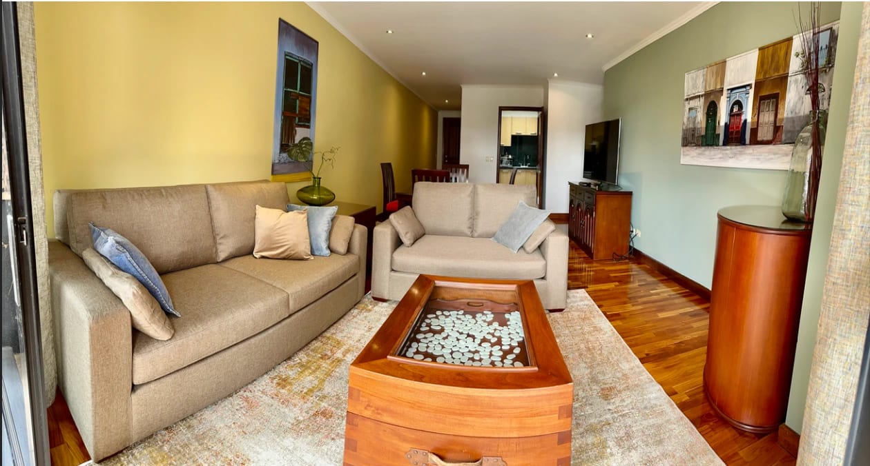 Apto. en Alquiler Amueblado Altos de Santa Clara, Zona 10. — Apartamento en Alquiler en Altos de Santa Clara, Zona 10, Guatemala, Ciudad — foto 5 de 13