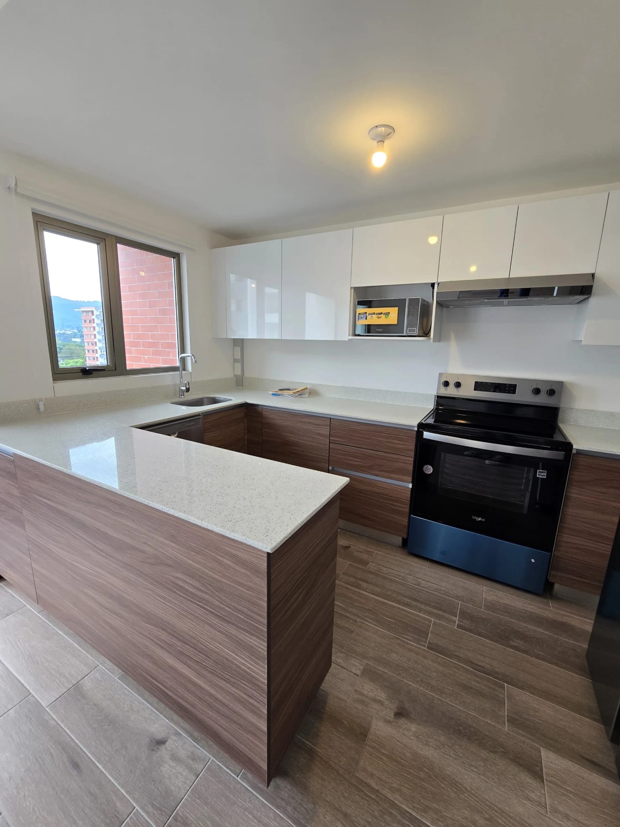 Se Alquila Apto. Segheria, Zona 14. — Apartamento en Alquiler en Segheria, Zona 14, Guatemala, Ciudad — foto 9 de 17
