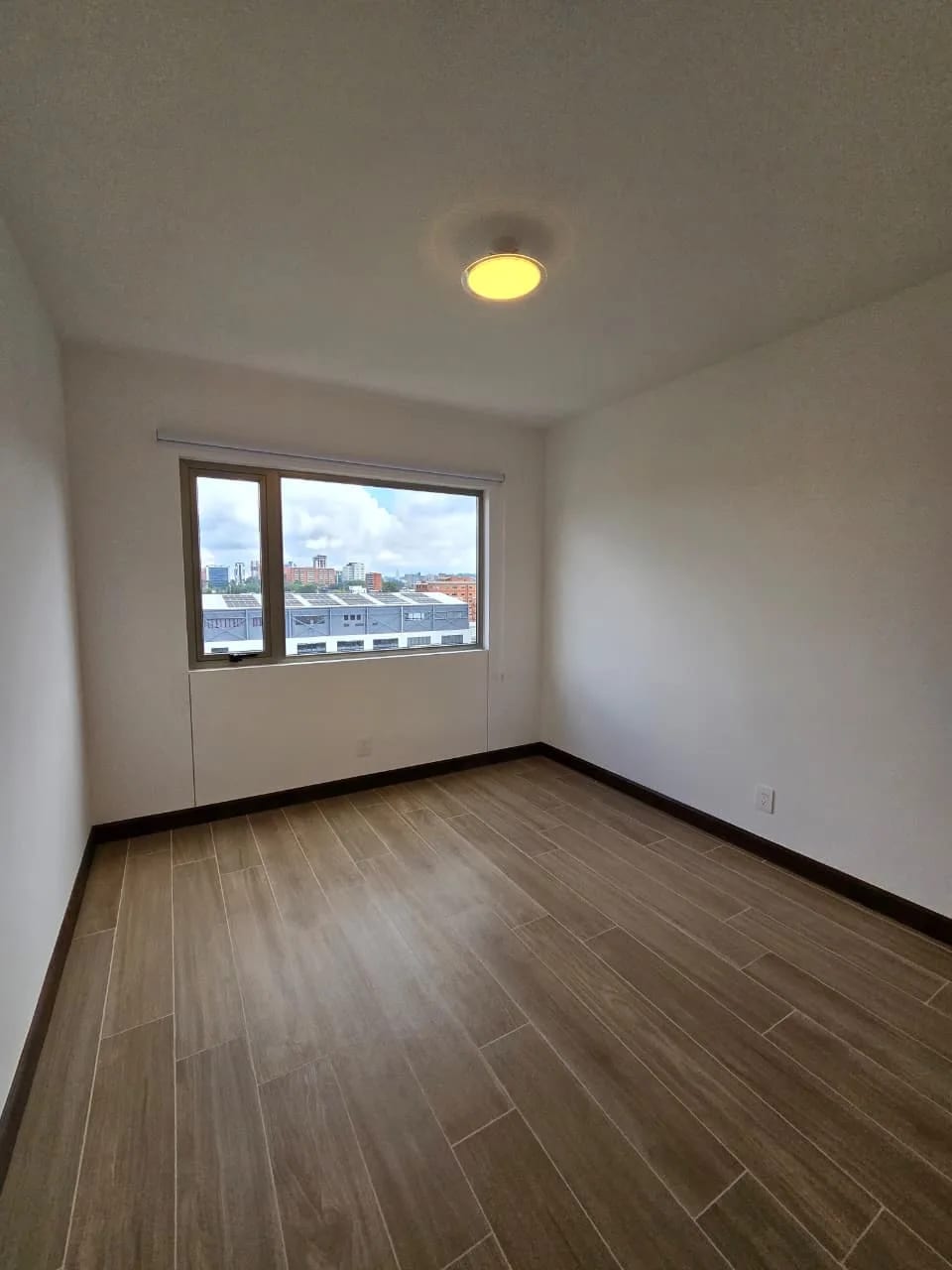 Se Alquila Apto. Edificio Segheria, Zona 14. — Apartamento en Alquiler en Segheria, Zona 14, Guatemala, Ciudad — foto 8 de 13
