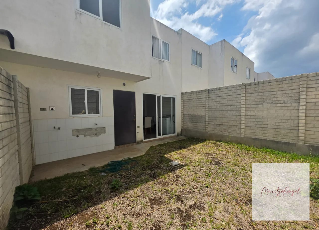 CASA EN VENTA CONDADO ALMERIA SAN JOSE PINULA — Casa en Venta en San José Pinula, Guatemala, Ciudad — foto 3 de 14