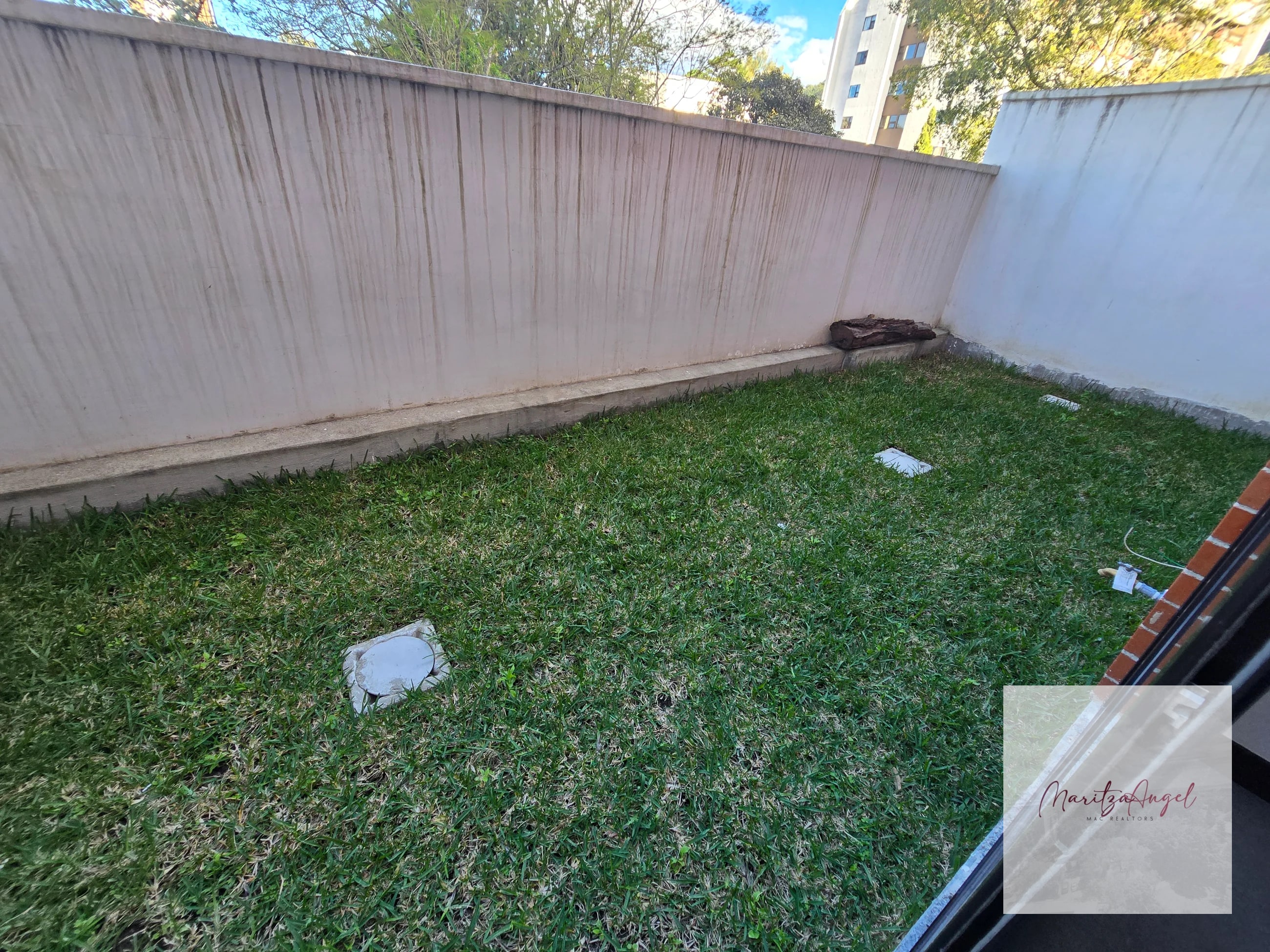 RENTA DE APARTAMENTO AMUEBLADO EN ZONA 15 — Apartamento en Alquiler en Arles, Zona 15, Guatemala, Ciudad — foto 9 de 9