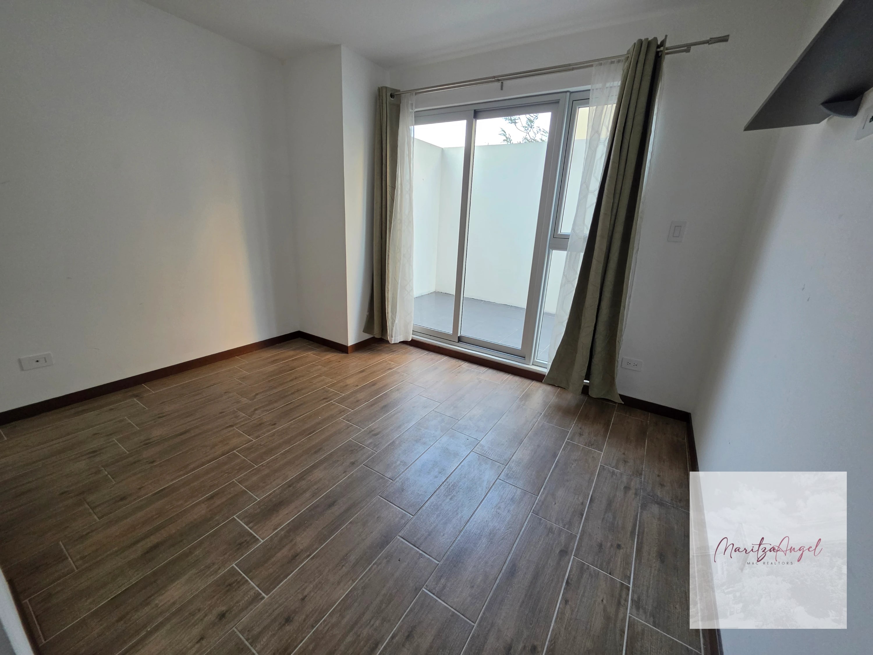 APARTAMENTO EN VENTA CONDADO EL NARANJO. NUVÓ — Apartamento en Venta en Condado Naranjo, Zona 4 Mixco, Guatemala, Ciudad — foto 4 de 17