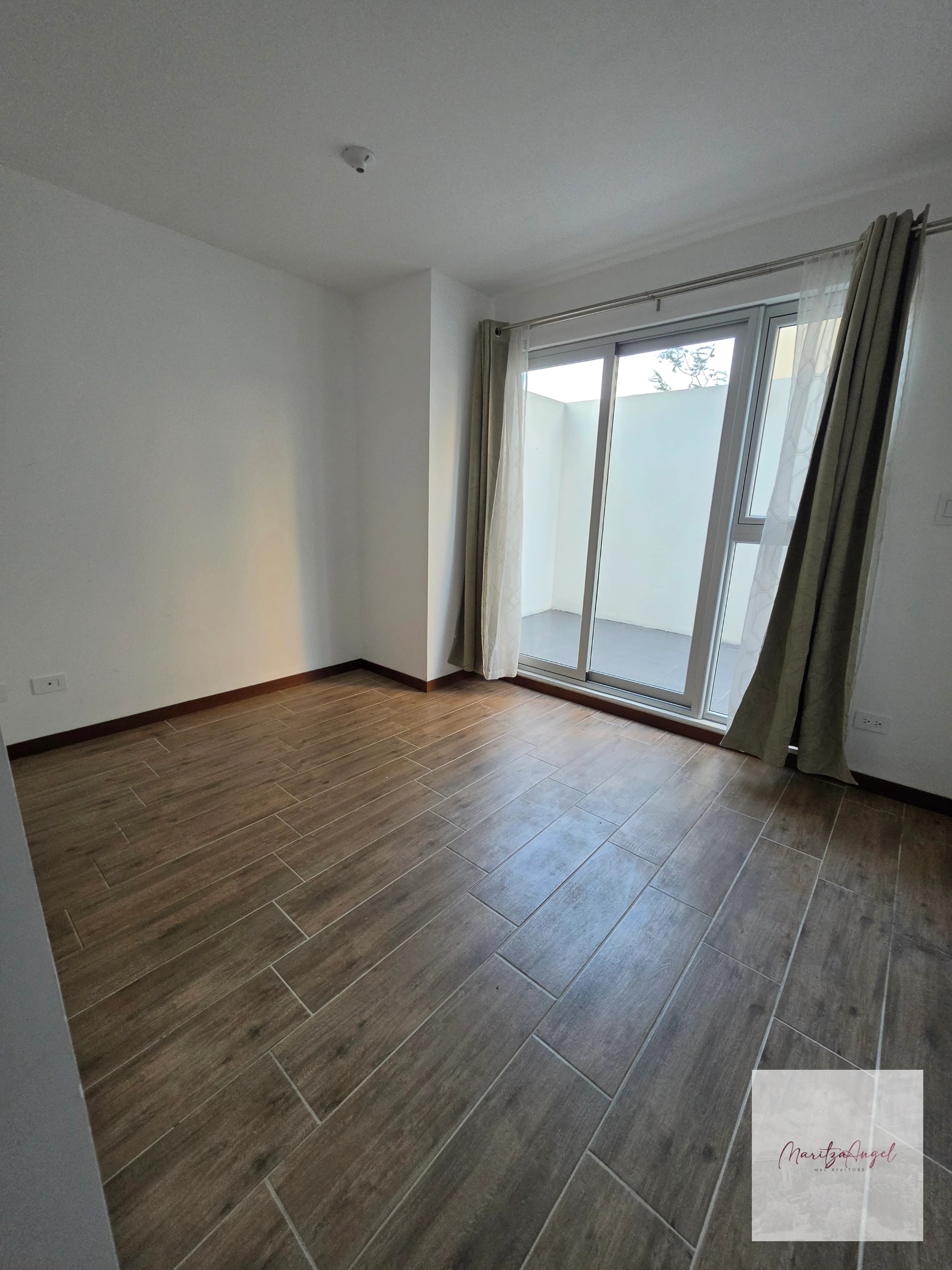 APARTAMENTO EN VENTA CONDADO EL NARANJO. NUVÓ — Apartamento en Venta en Condado Naranjo, Zona 4 Mixco, Guatemala, Ciudad — foto 9 de 17