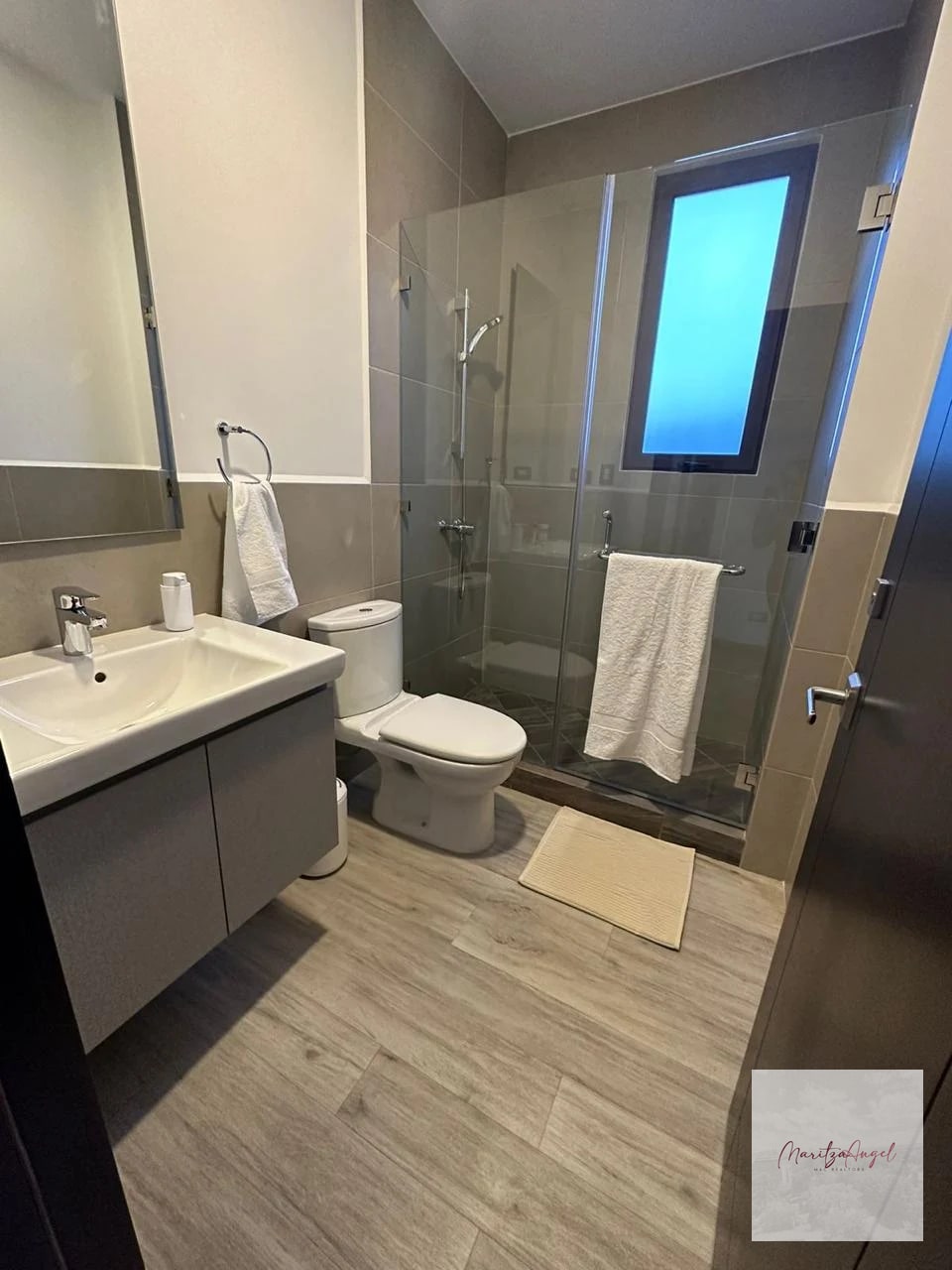 RENTA DE APARTAMENTO AMUEBLADO EN LIRIOS DE CAYALA ZONA 16 — Apartamento en Alquiler en Lirios de Cayalá II, Zona 16, Guatemala, Ciudad — foto 9 de 9