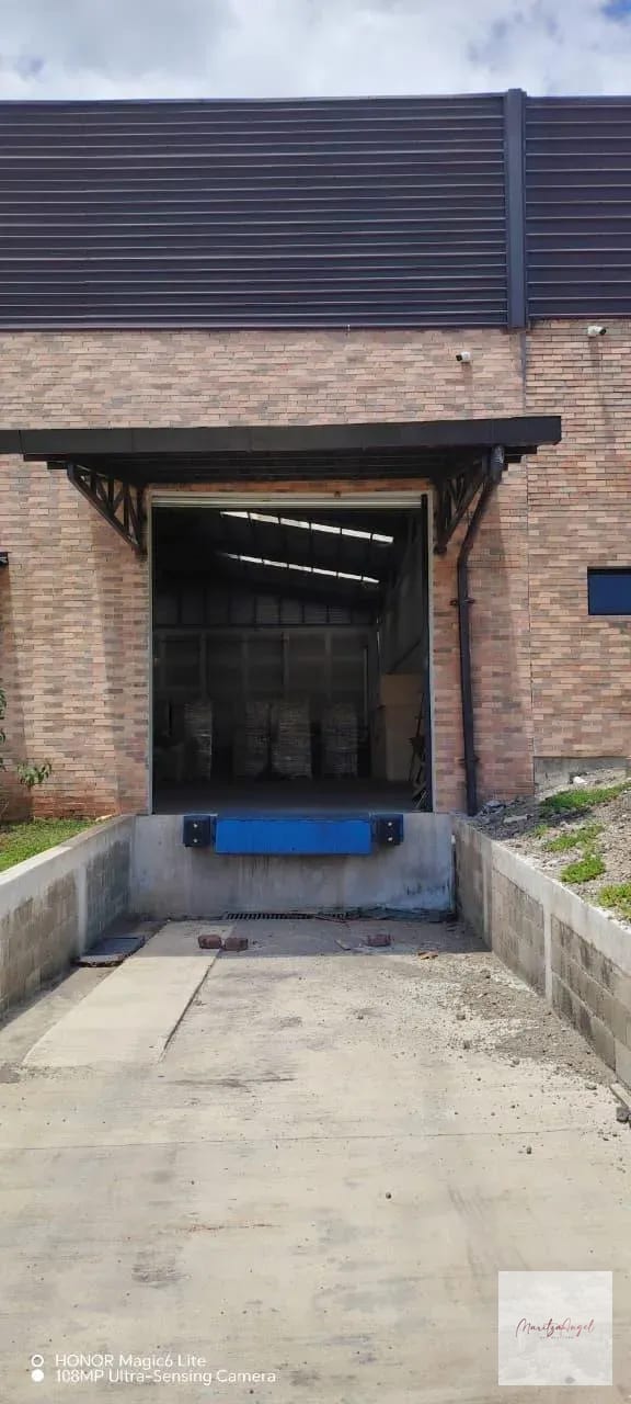 BODEGA EN RENTA EN ESCUINTLA — Bodega / Ofibodega en Alquiler en Escuintla, Escuintla — foto 4 de 5