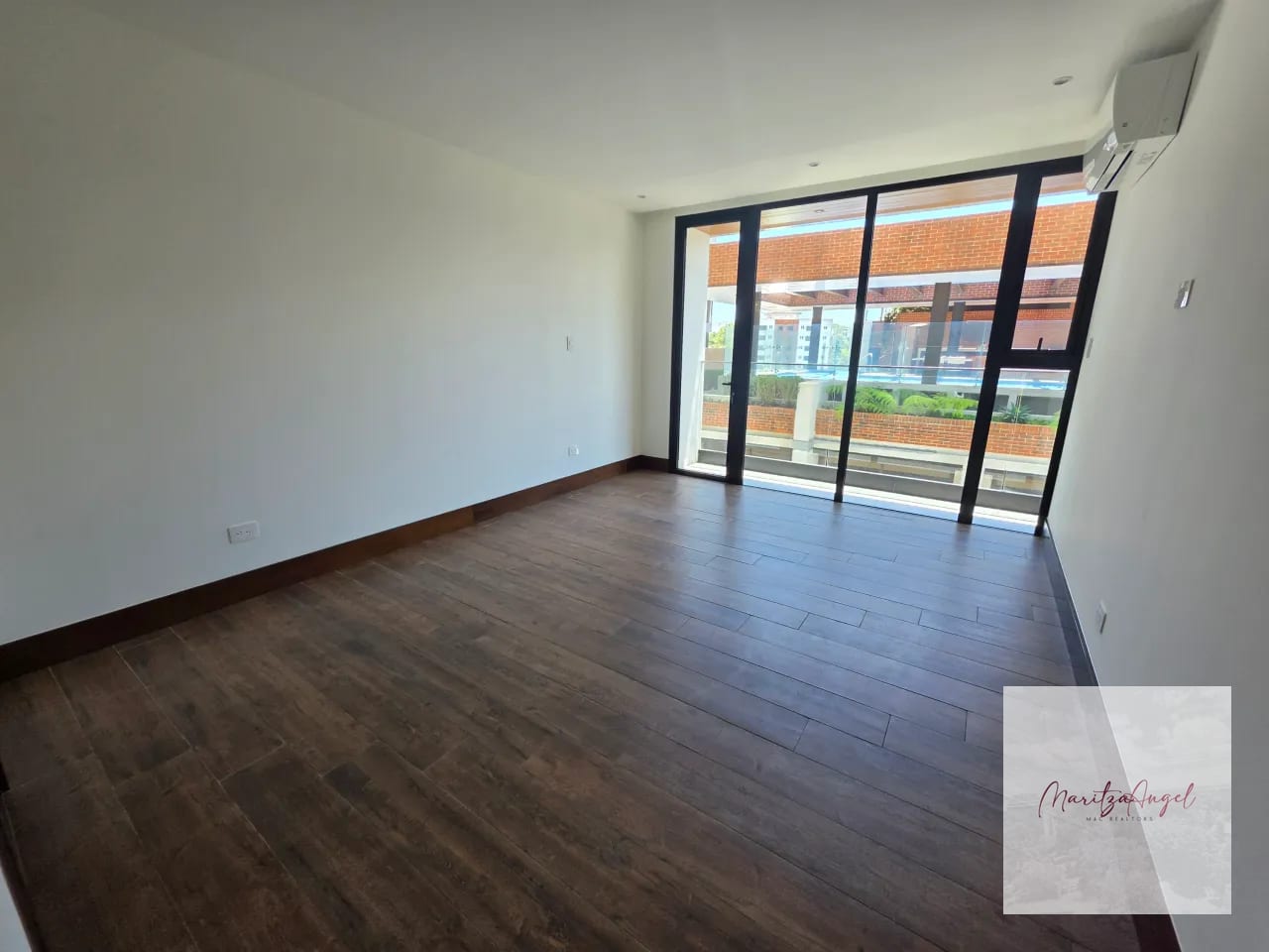 RENTA DE APARTAMENTO EN ZONA 15 EDIFICIO GAURA — Apartamento en Alquiler en Gaura, Zona 15, Guatemala, Ciudad — foto 5 de 12