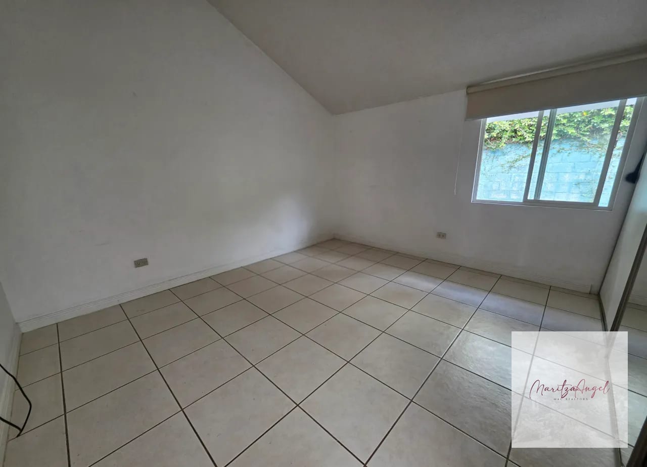 Casa en Renta en Zona 16 — Casa en Alquiler en Zona 16, Guatemala, Ciudad — foto 12 de 14