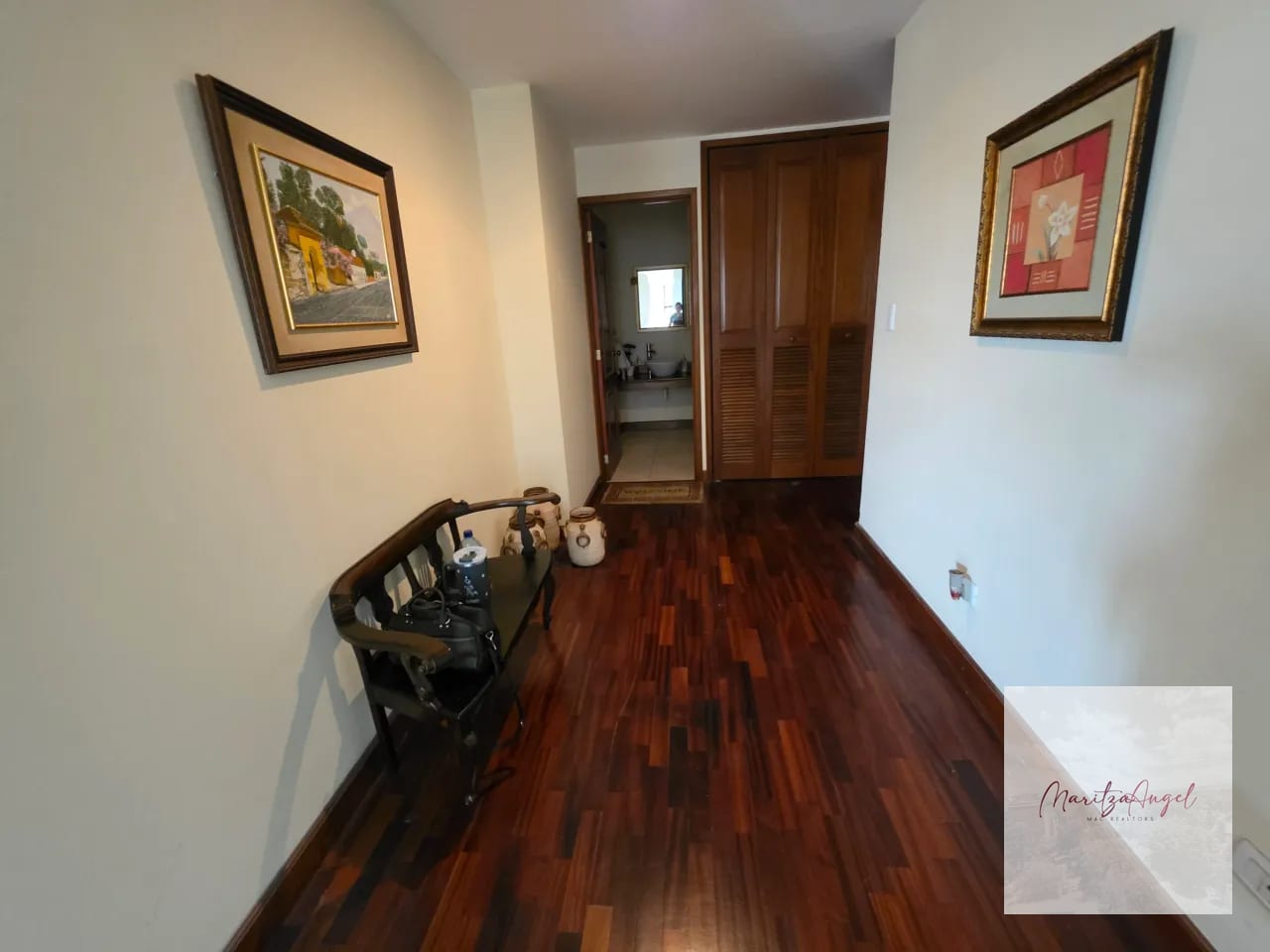 Alquiler de Apartamento Amueblado E Zona 14 — Apartamento en Alquiler en Almeira, Zona 14, Guatemala, Ciudad — foto 9 de 17