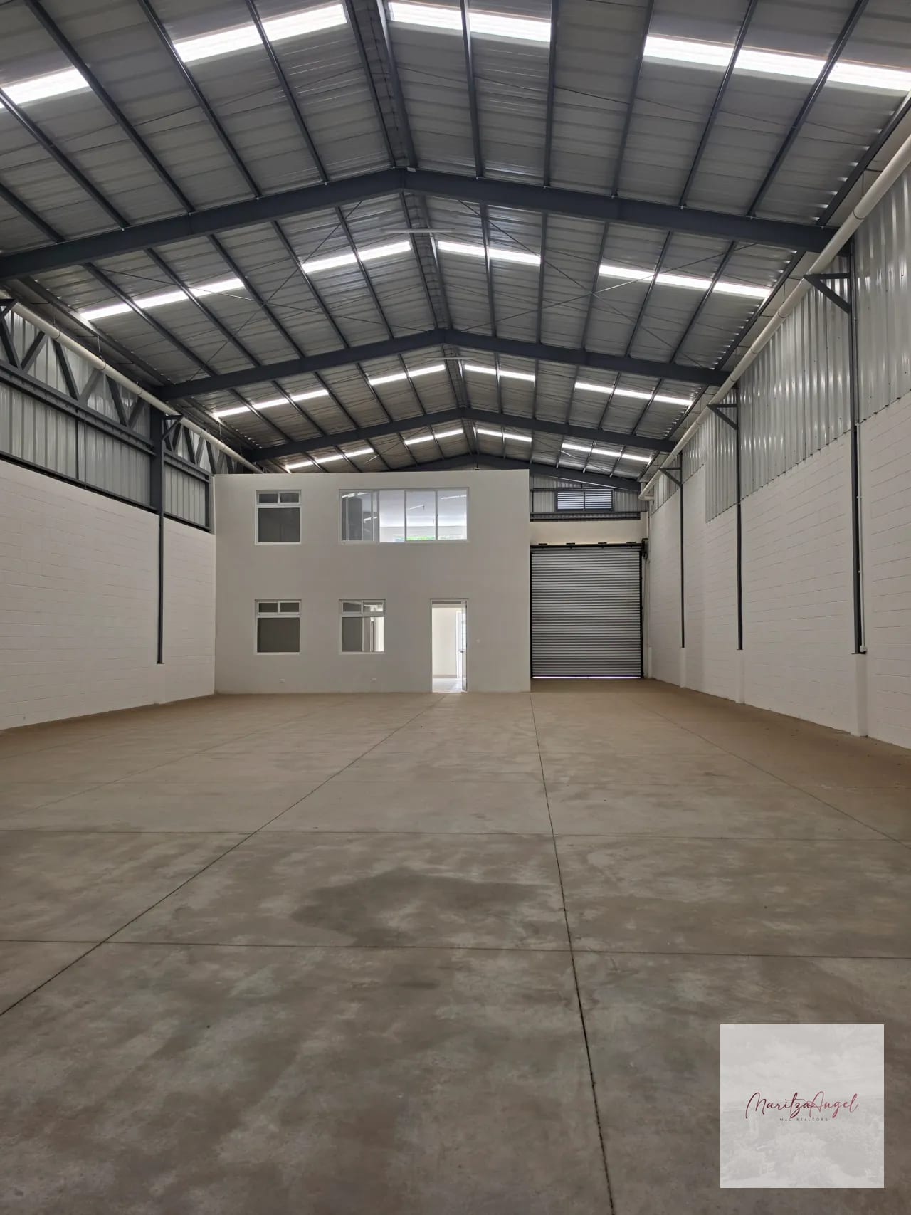 Bodega en Venta en Amatitlan — Bodega / Ofibodega en Venta en Amatitlán, Amatitlán, Guatemala, Ciudad — foto 4 de 8