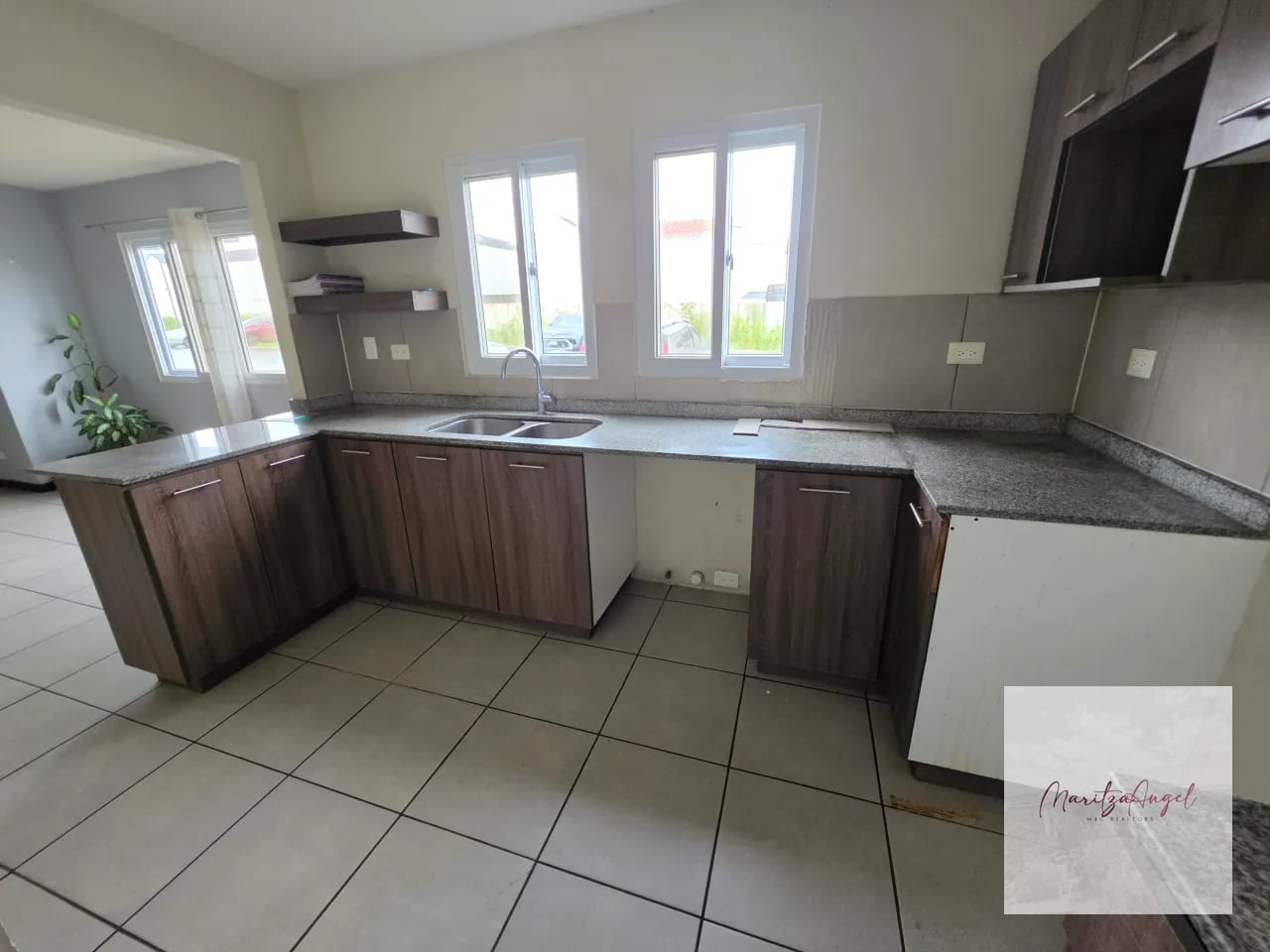 Alquiler de Apartamento en Condado el Naranjo — Apartamento en Alquiler en Condado Naranjo, Zona 4 Mixco, Guatemala, Ciudad — foto 3 de 8