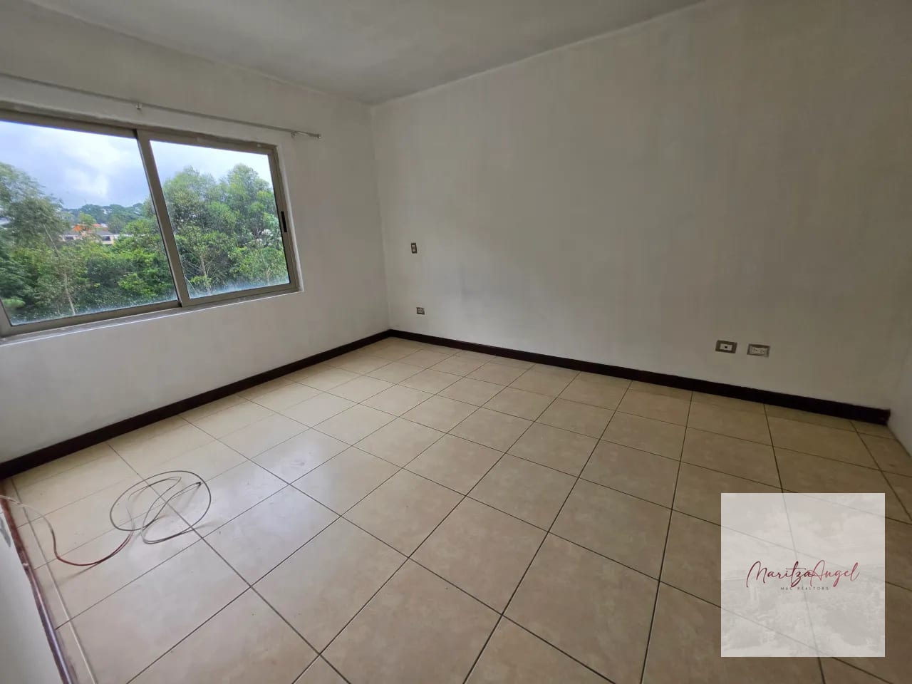 Casa en Venta en Carretera a el Salvador. — Casa en Venta en San Antonio, Carretera a El Salvador, Guatemala, Ciudad — foto 10 de 10