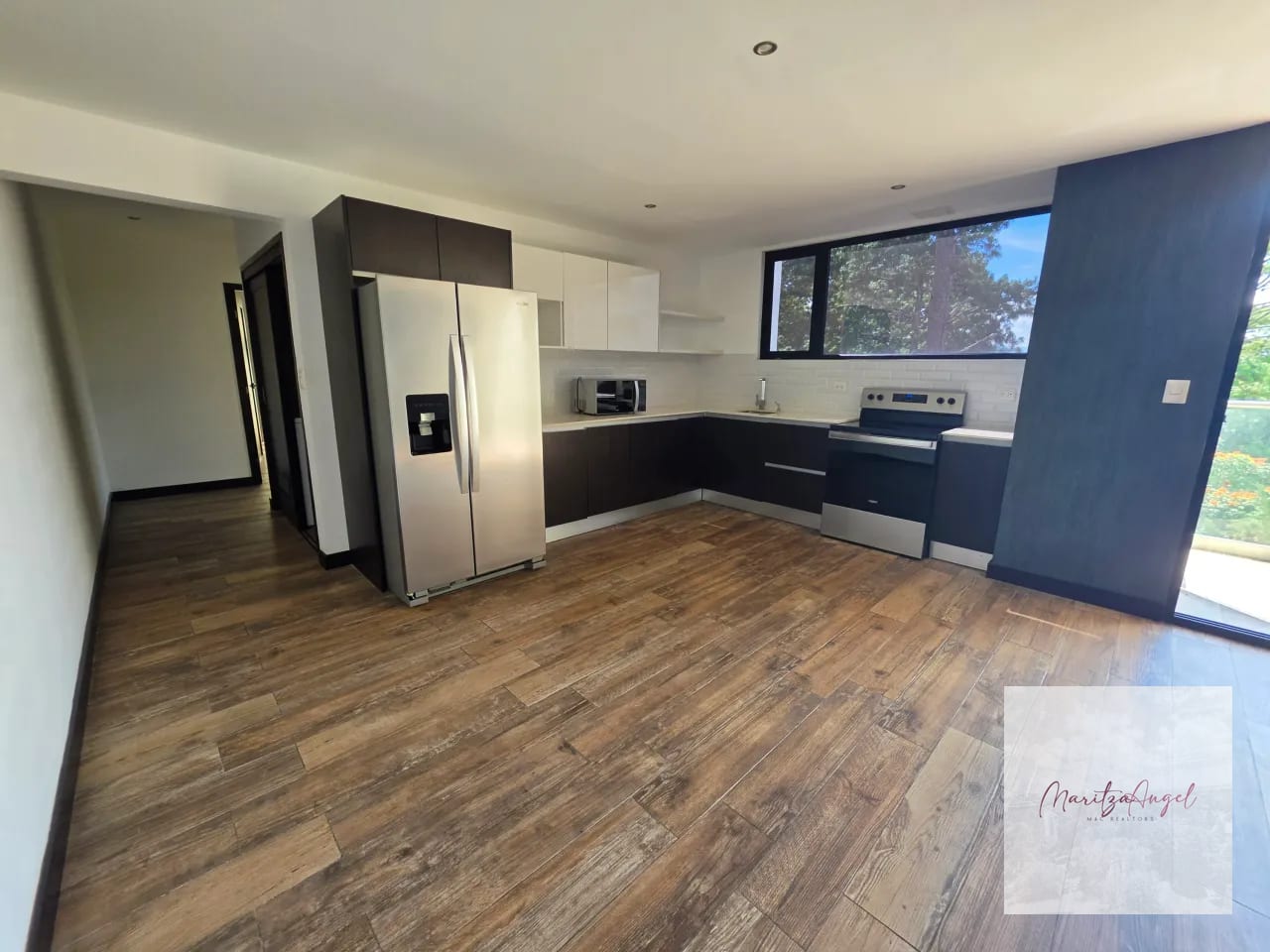 Apartamento en Renta en Zona 16, Edificio Enalto — Apartamento en Alquiler en Kanajuyú, Zona 16, Guatemala, Ciudad — foto 3 de 11