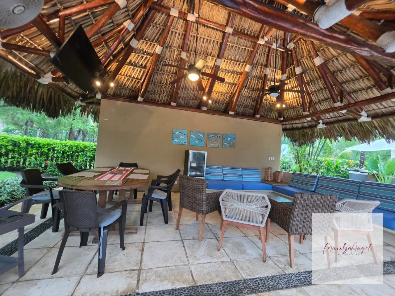 Casa de Playa en Venta en Monterico, Amueblada — Casa vacacional en Venta en Monterrico, Santa Rosa — foto 2 de 13