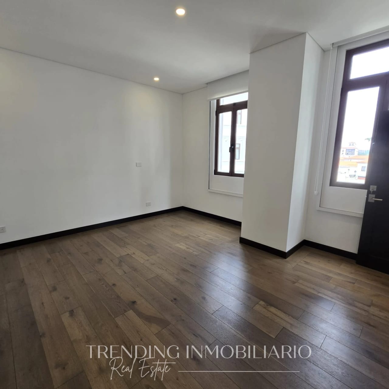 Apartamento en renta Olmos de Cayalá zona 16 de 2 habitaciones + 2 parqueos — Apartamento en Alquiler en Zona 16, Guatemala, Ciudad — foto 8 de 11