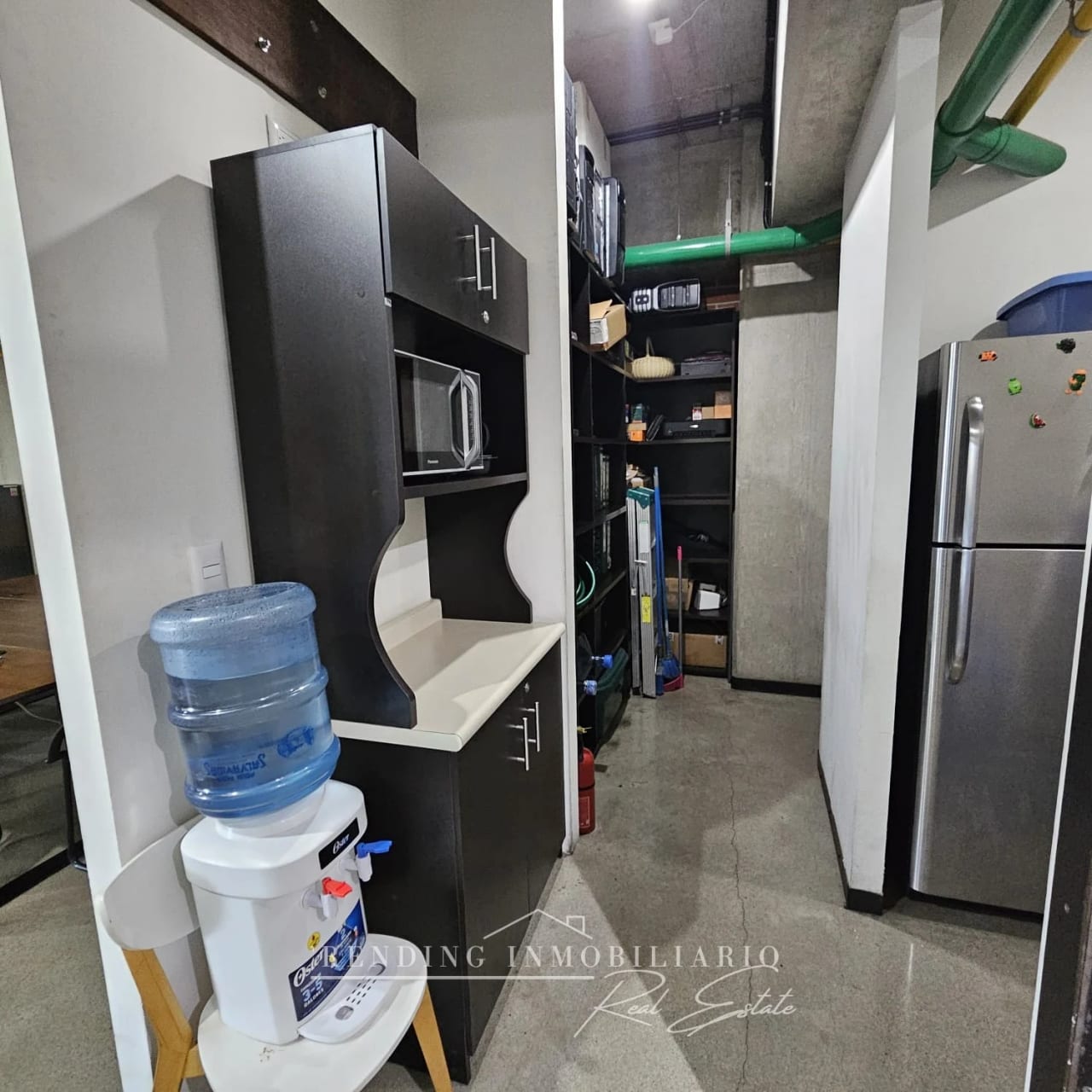 Oficina en venta zona 4 edificio Cuatro 36 de 104 m² + 4 parqueos (Rentada) — Oficina en Venta en Cuatro 36, Zona 4, Guatemala, Ciudad — foto 3 de 6