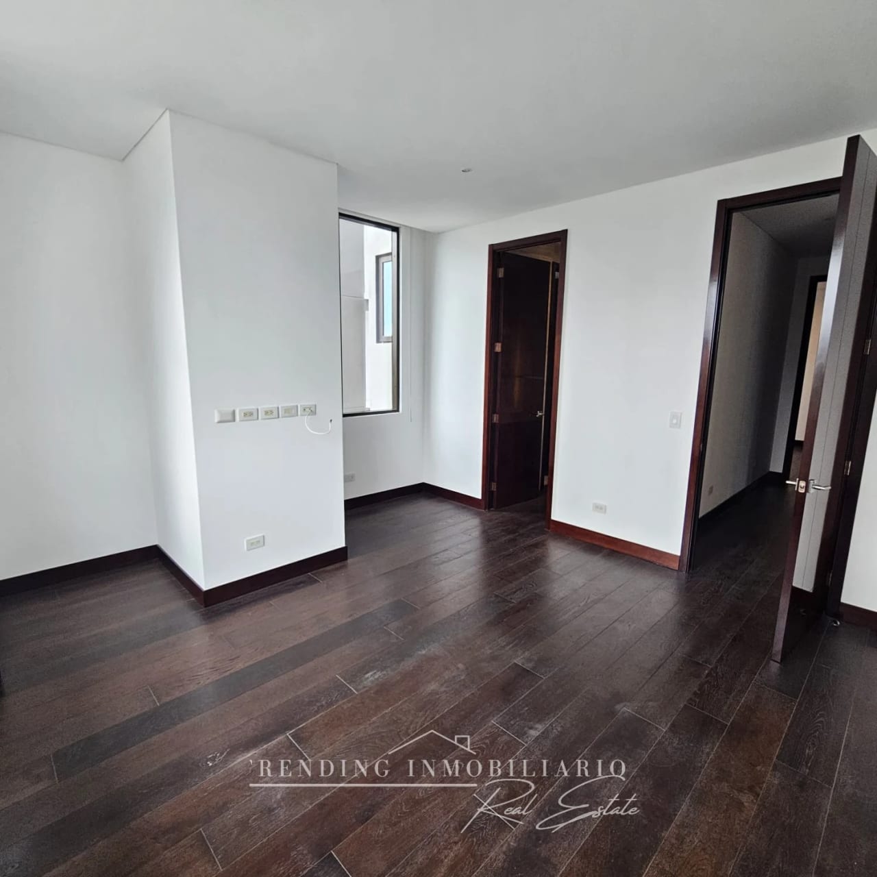 Apartamento en renta zona 14 edificio Echo 2 habitaciones + 2 parqueos — Apartamento en Alquiler en Echo, Zona 14, Guatemala, Ciudad — foto 11 de 17