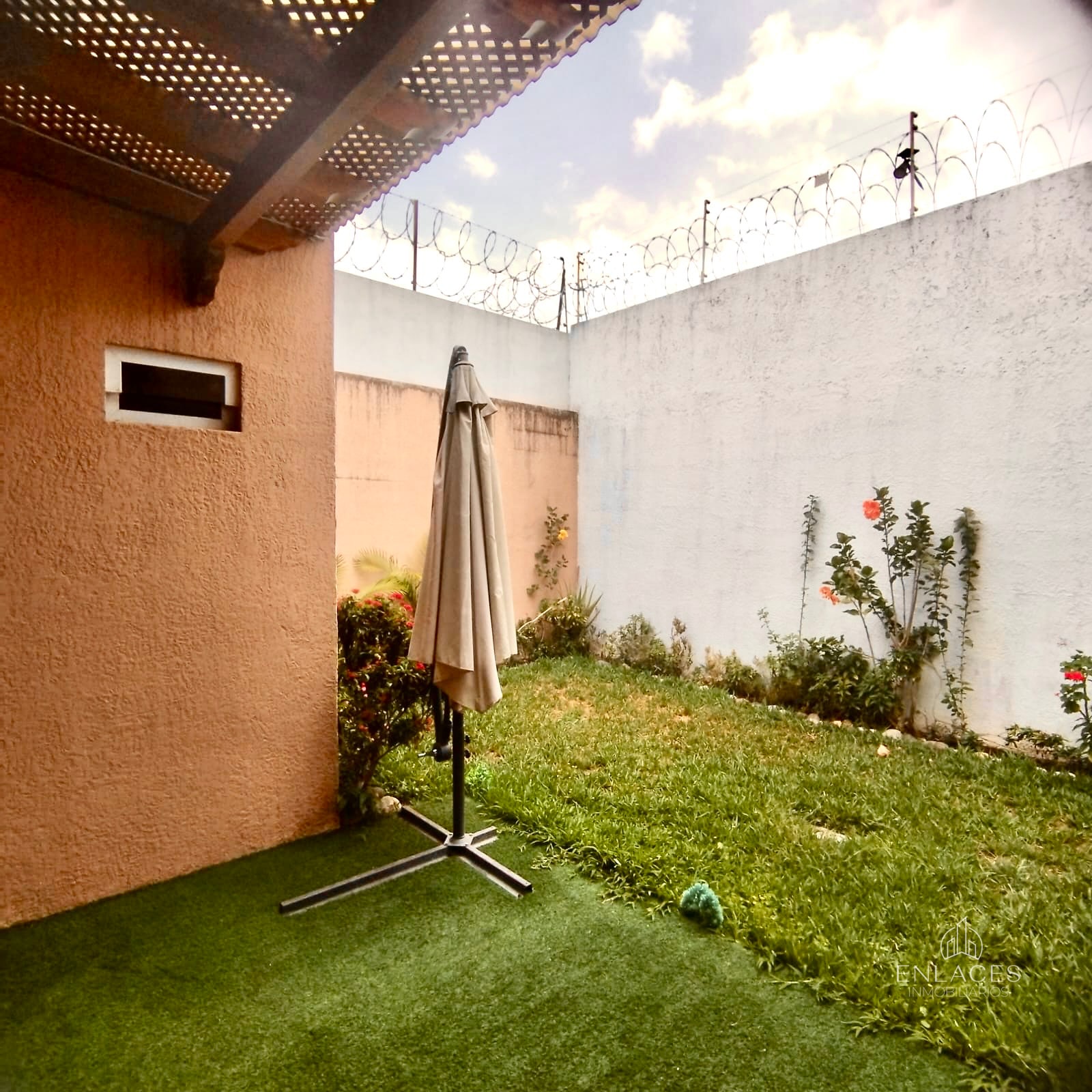 Zona 16 • Casa en Venta • Residencial Hacienda Real - 3