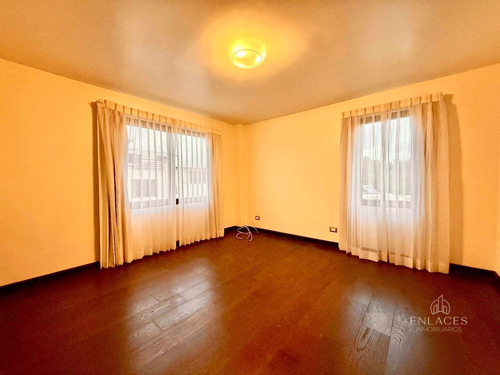 Muxbal • Casa de Esquina en Renta/Venta • Encinos, Santuaria Muxbal - 11