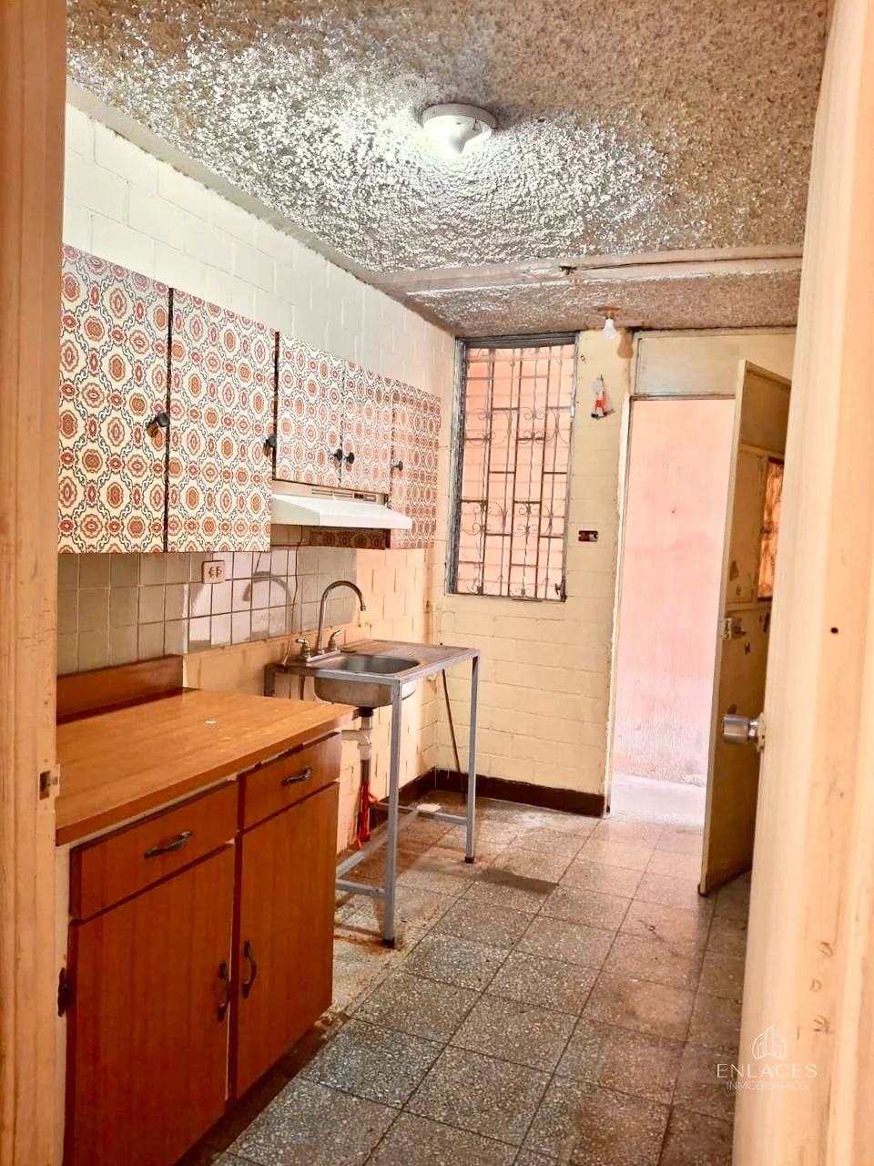 Zona 2 de Mixco • Casa en Venta • Colonia Molino de las Flores - 8