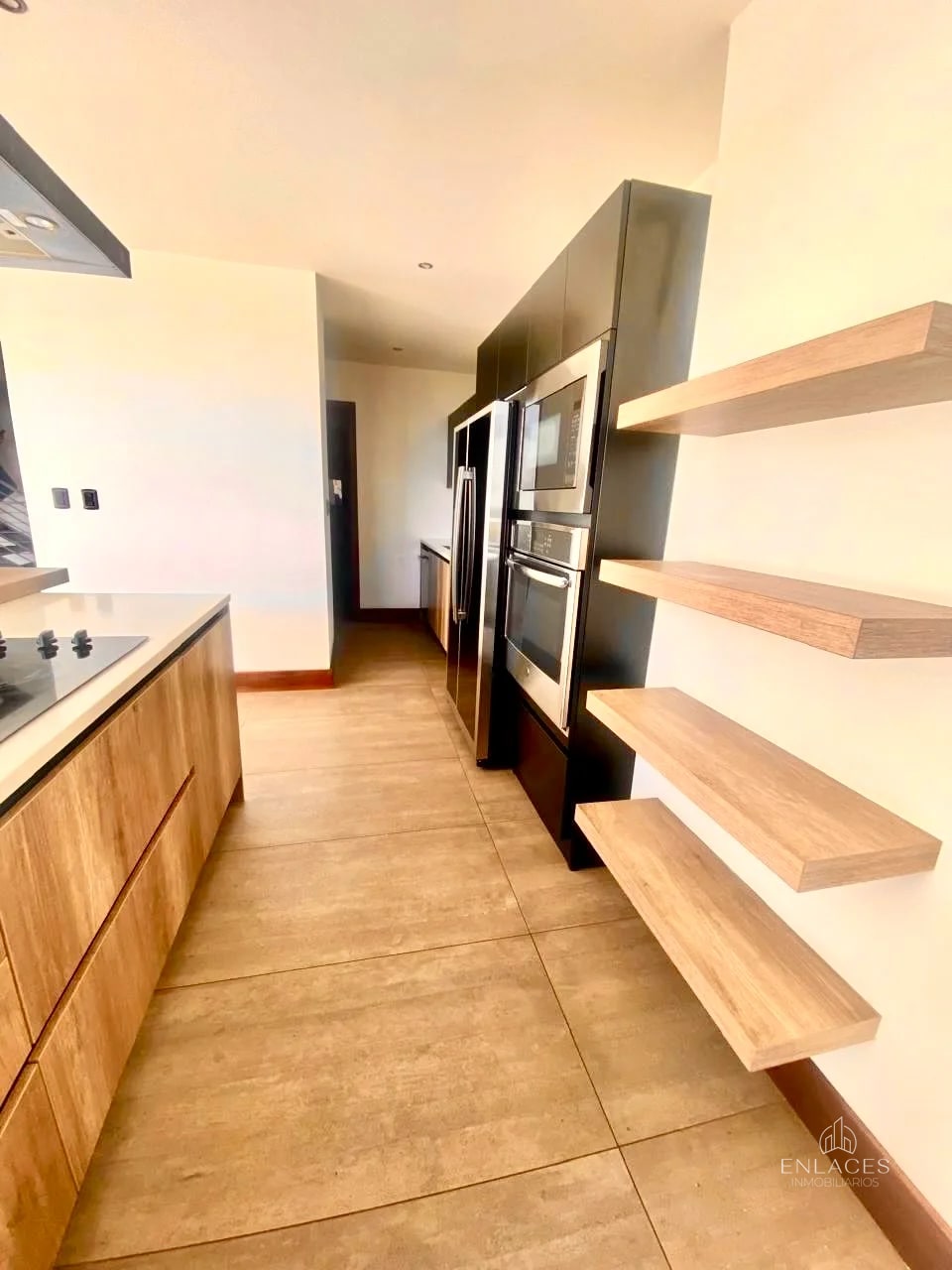 Zona 16 • Apartamento en Venta • Edificio Zen Cayalá — Apartamento en Venta en Zen Cayalá, Zona 16, Guatemala, Ciudad — foto 2 de 15