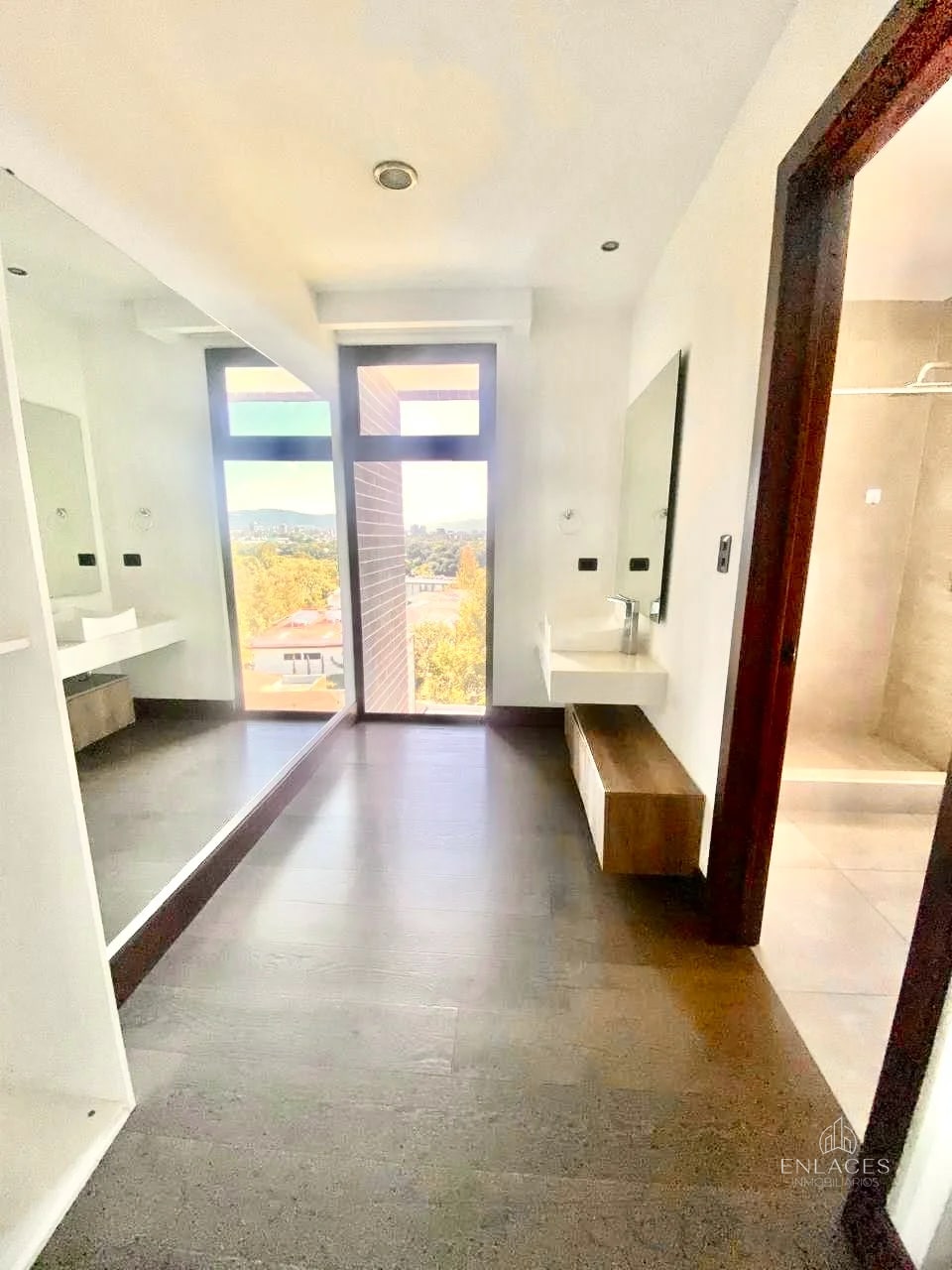 Zona 16 • Apartamento en Venta • Edificio Zen Cayalá — Apartamento en Venta en Zen Cayalá, Zona 16, Guatemala, Ciudad — foto 9 de 15