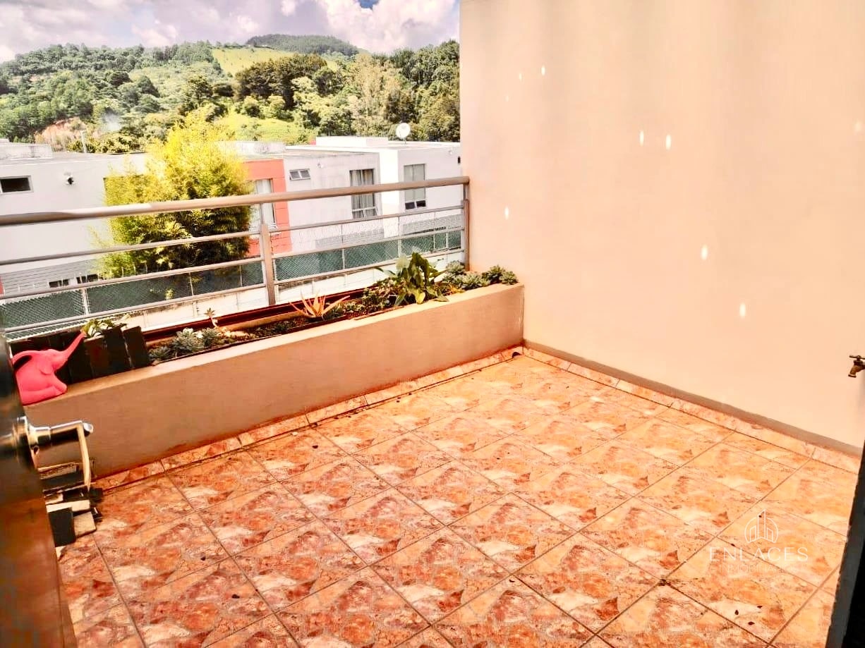 Km 20.5 CAES • Townhouse en Renta • Club Residencial Alika — Apartamento en Alquiler en Álika Club Residencial, Carretera a El Salvador, Guatemala, Ciudad — foto 3 de 11