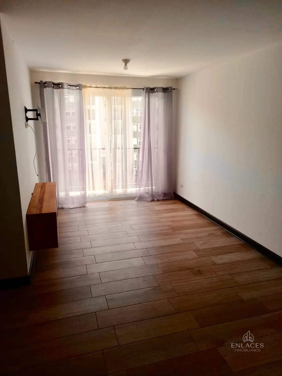 Zona 1 de Mixco • Apartamento en Venta • Edificio Ancona — Apartamento en Venta en Zona 1 Mixco, Guatemala, Ciudad — foto 2 de 7