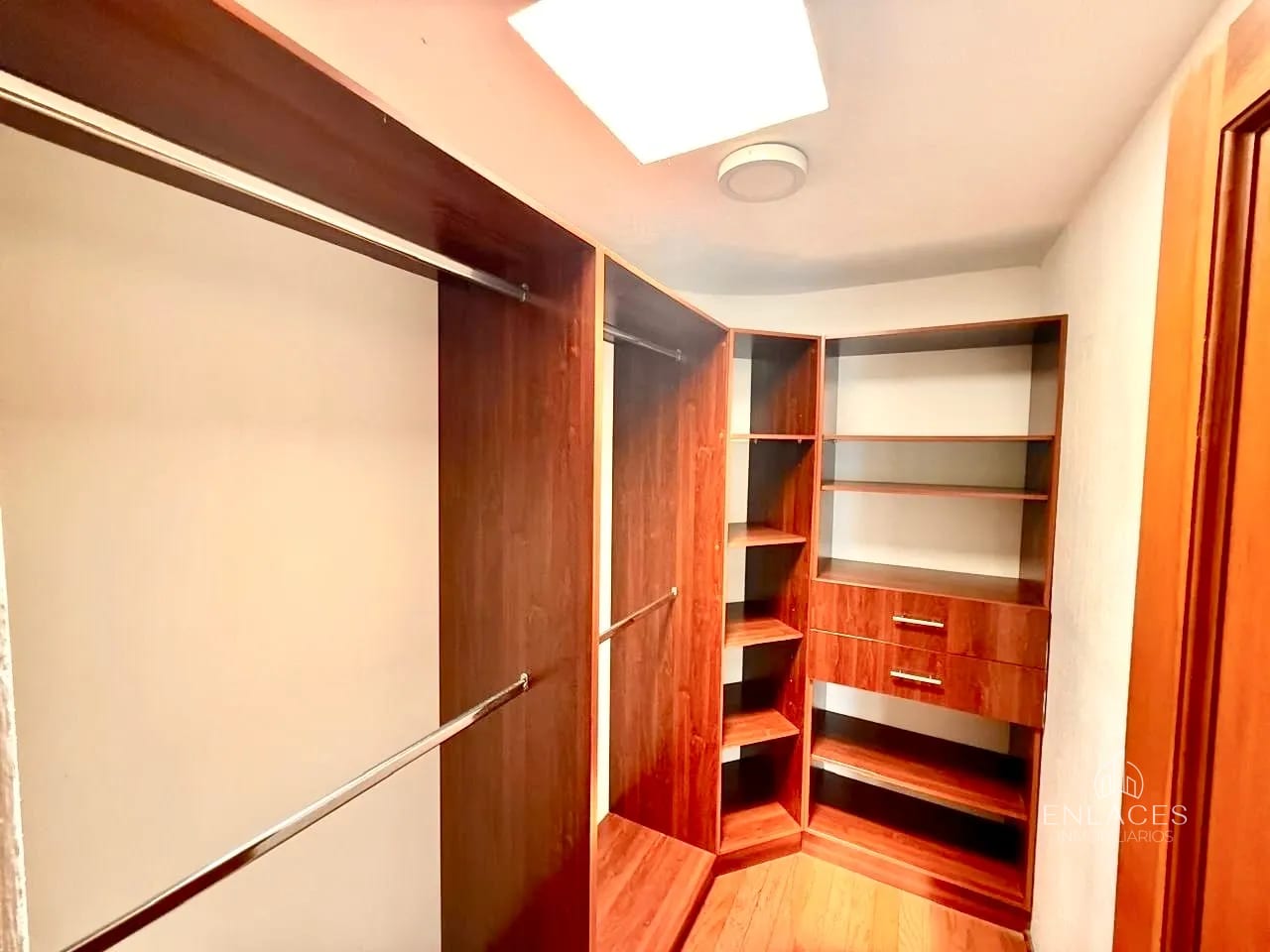 Km 12 CAES • Casa en Venta • Condominio La Encantada — Casa en Venta en La Encantada, Carretera a El Salvador, Guatemala, Ciudad — foto 11 de 14