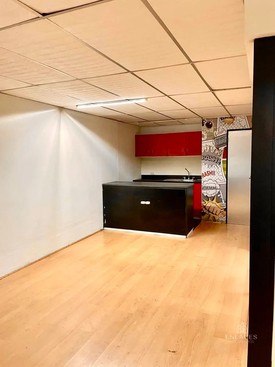 Zona 9 • Oficina en Renta • Edificio Torre Cristal — Oficina en Venta en Zona 9, Guatemala, Ciudad — foto 5 de 12