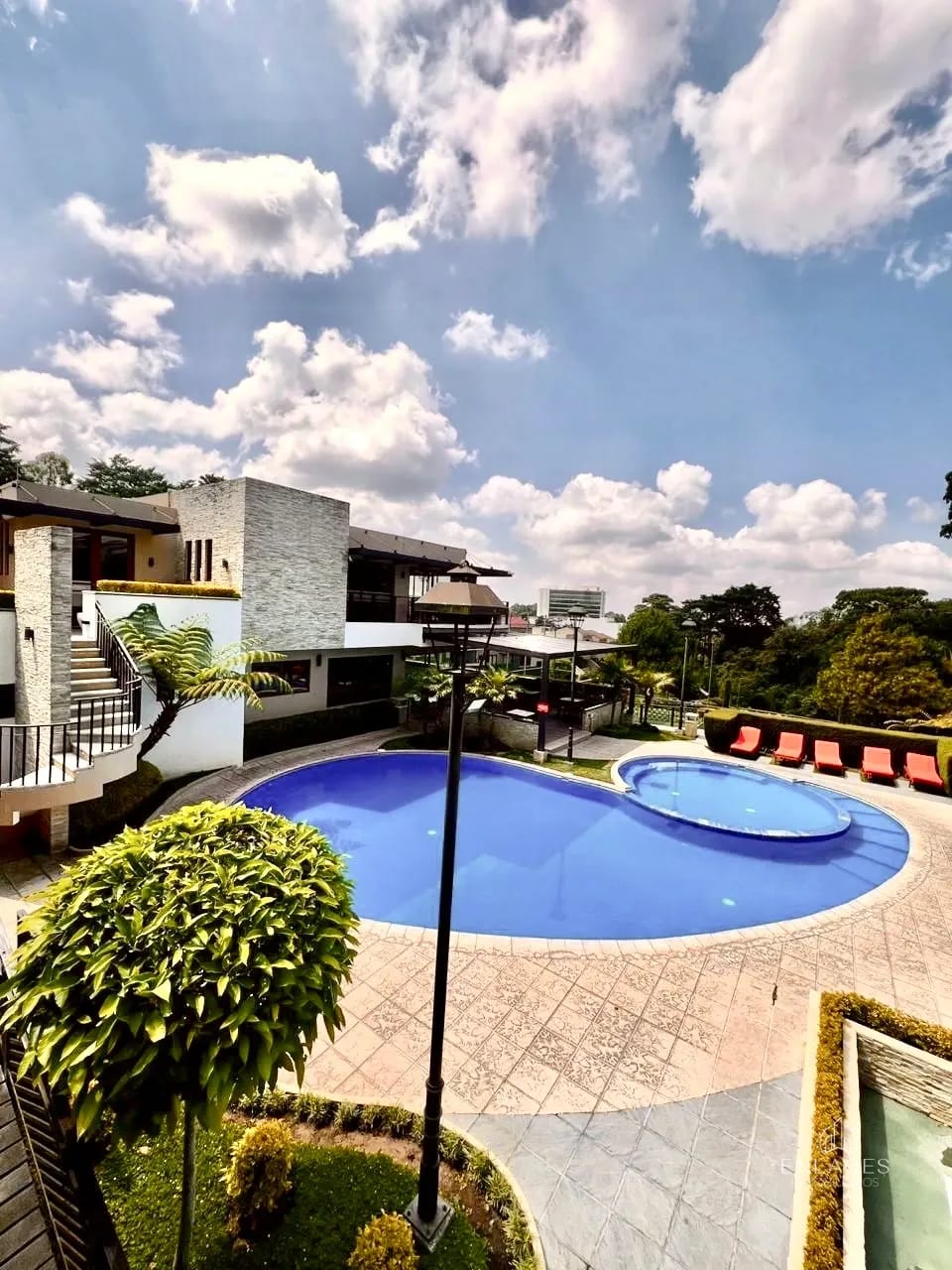 Km 21.5 CAES • Casa en Venta • Cumbres de la Arboleda — Casa en Venta en Cumbres de La Arboleda, Carretera a El Salvador, Guatemala, Ciudad — foto 11 de 11