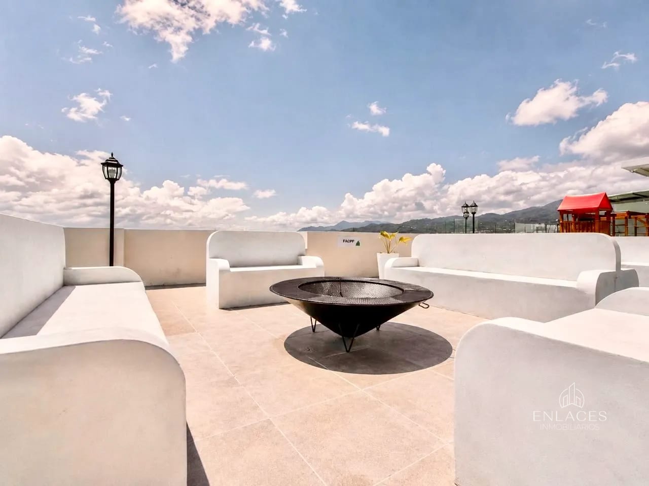 Zona 2 de Mixco • Apartamento en Venta • Torre Zentia — Apartamento en Venta en Torre Zentia, Zona 2 Mixco, Guatemala, Ciudad — foto 9 de 11