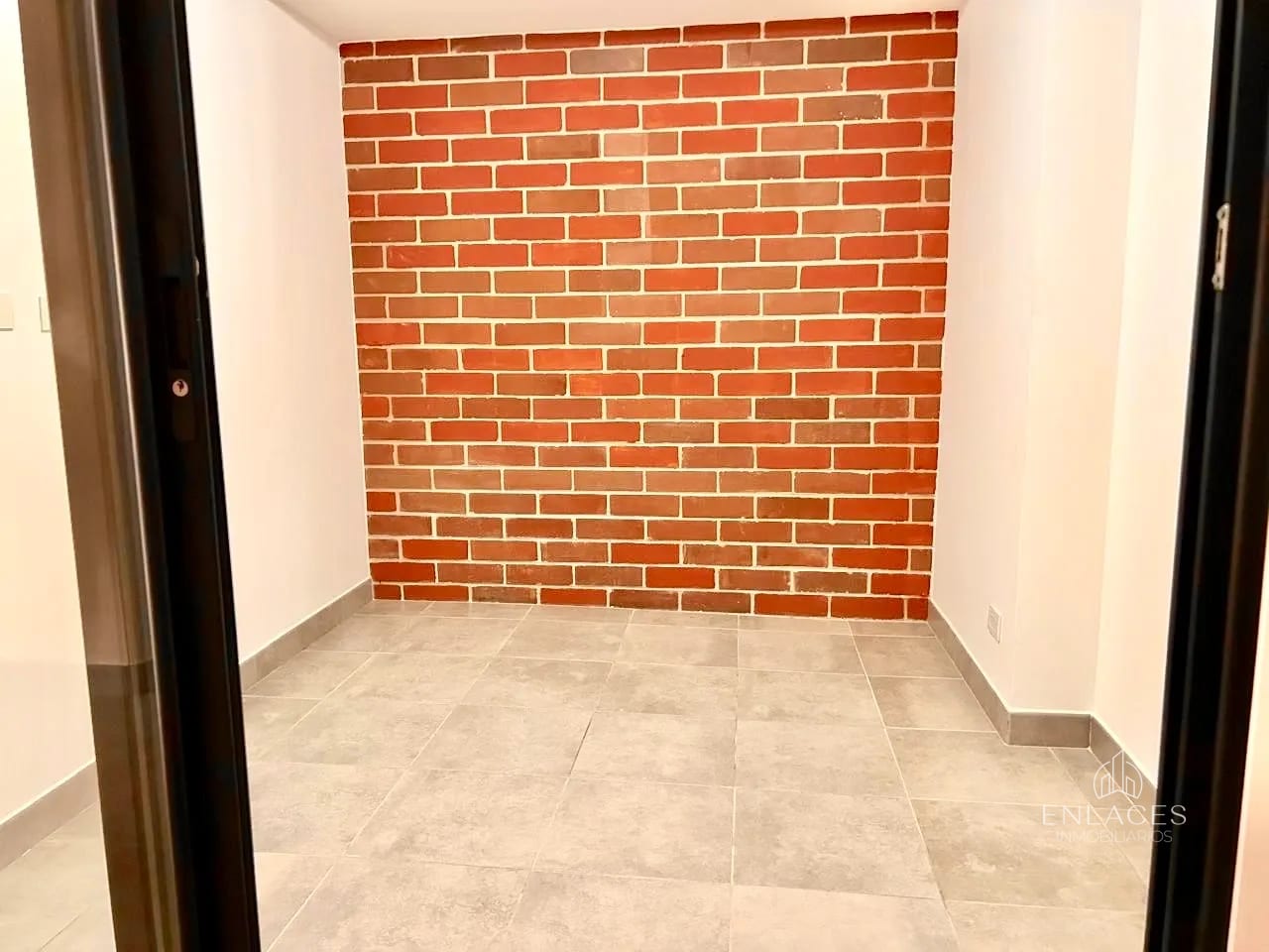 Zona 4 • Apartamento en Renta • Edificio Modra 1 — Apartamento en Alquiler en Modra, Zona 4, Guatemala, Ciudad — foto 6 de 10