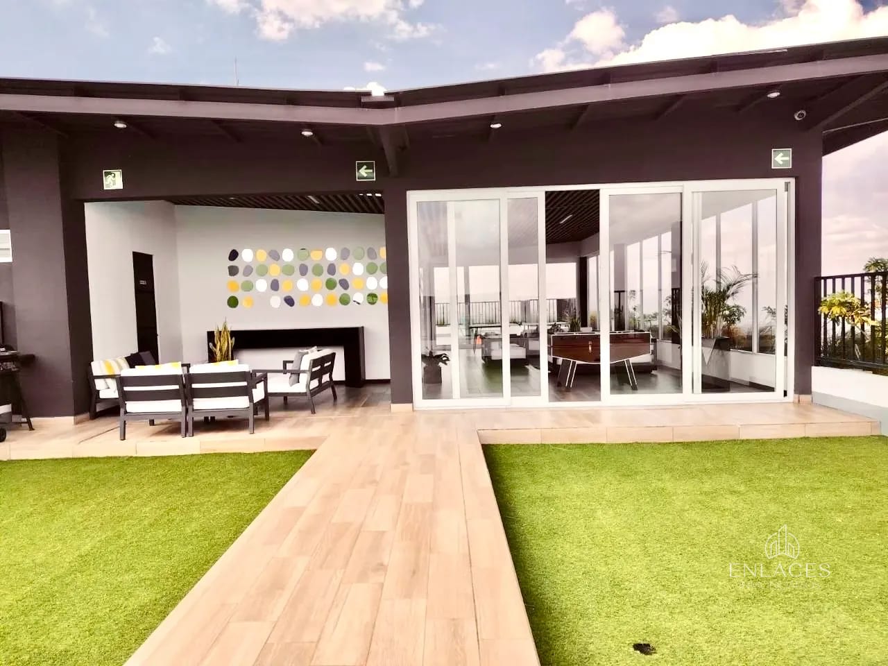 Zona 1 de Mixco • Apartamento en Venta • Edificio Sakai — Apartamento en Venta en Sakai, Zona 1 Mixco, Guatemala, Ciudad — foto 12 de 15