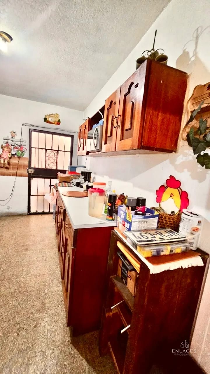 Zona 7 • Casa en Venta • Calzada Mateo Flores — Casa en Venta en Zona 7, Guatemala, Ciudad — foto 1 de 16