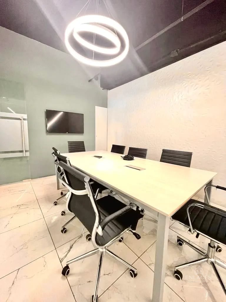 Zona 10 • Oficinas Privadas en Renta • Edificio Géminis 10 — Oficina en Alquiler en Géminis 10, Zona 10, Guatemala, Ciudad — foto 3 de 4