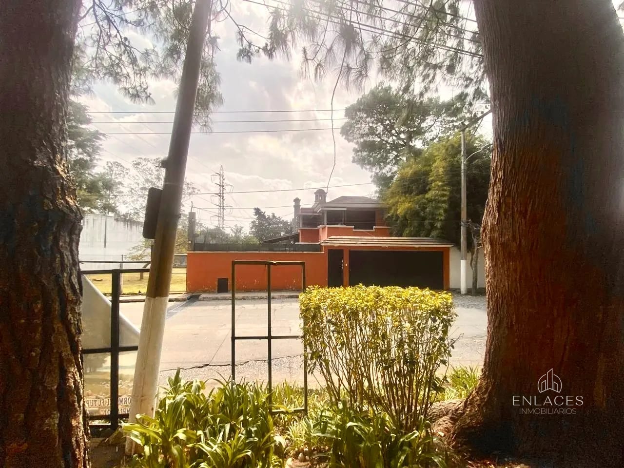 Km 16.5 CAES • Casa en Venta • Residencial San Antonio — Casa en Venta en San Antonio, Carretera a El Salvador, Guatemala, Ciudad — foto 4 de 12