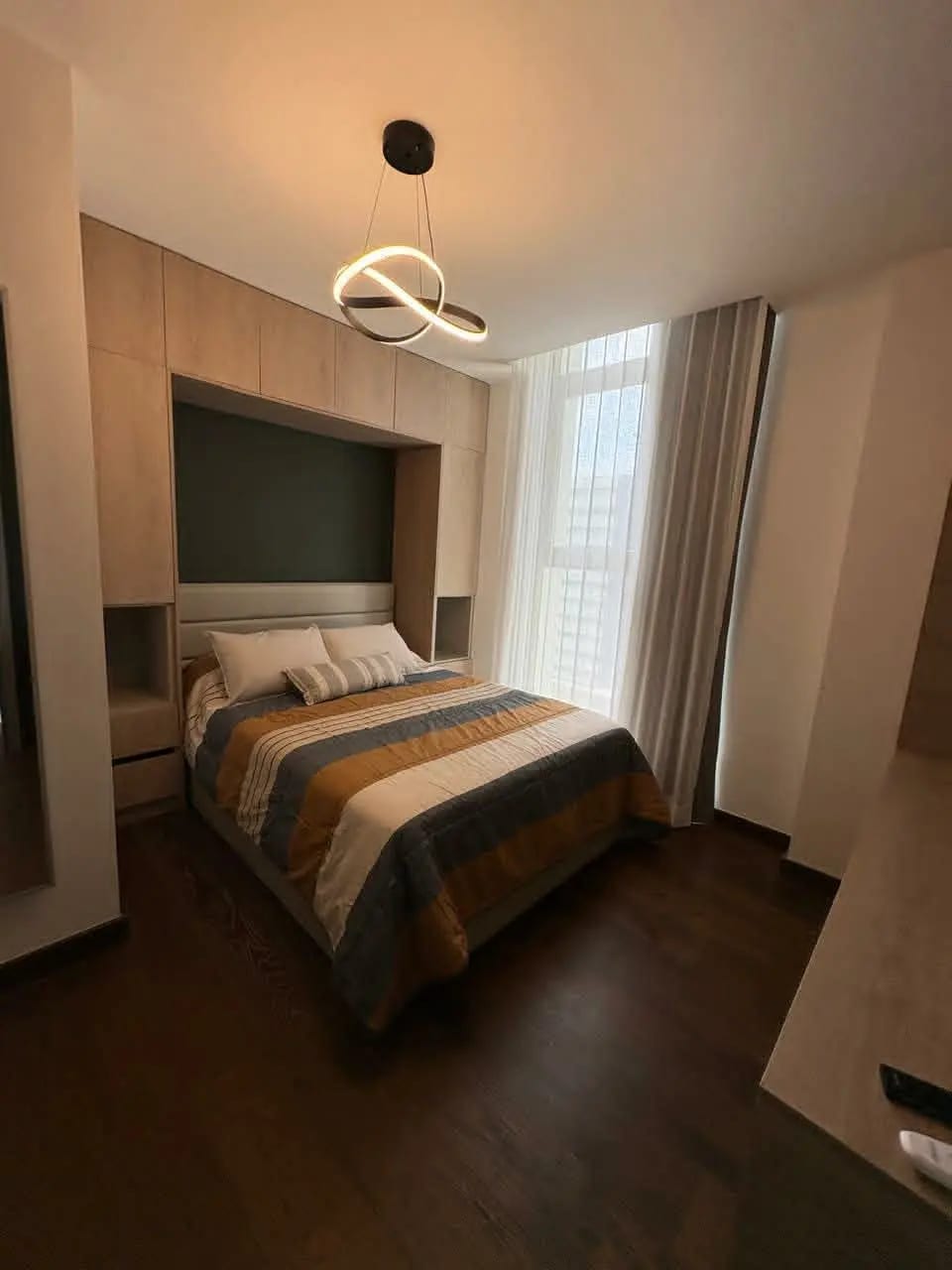 ATARAH AMUEBLADO APARTAMENTO PARA ESTRENAR EN ZONA 10 EN RENTA — Apartamento en Alquiler en Atarah, Zona 10, Guatemala, Ciudad — foto 7 de 14