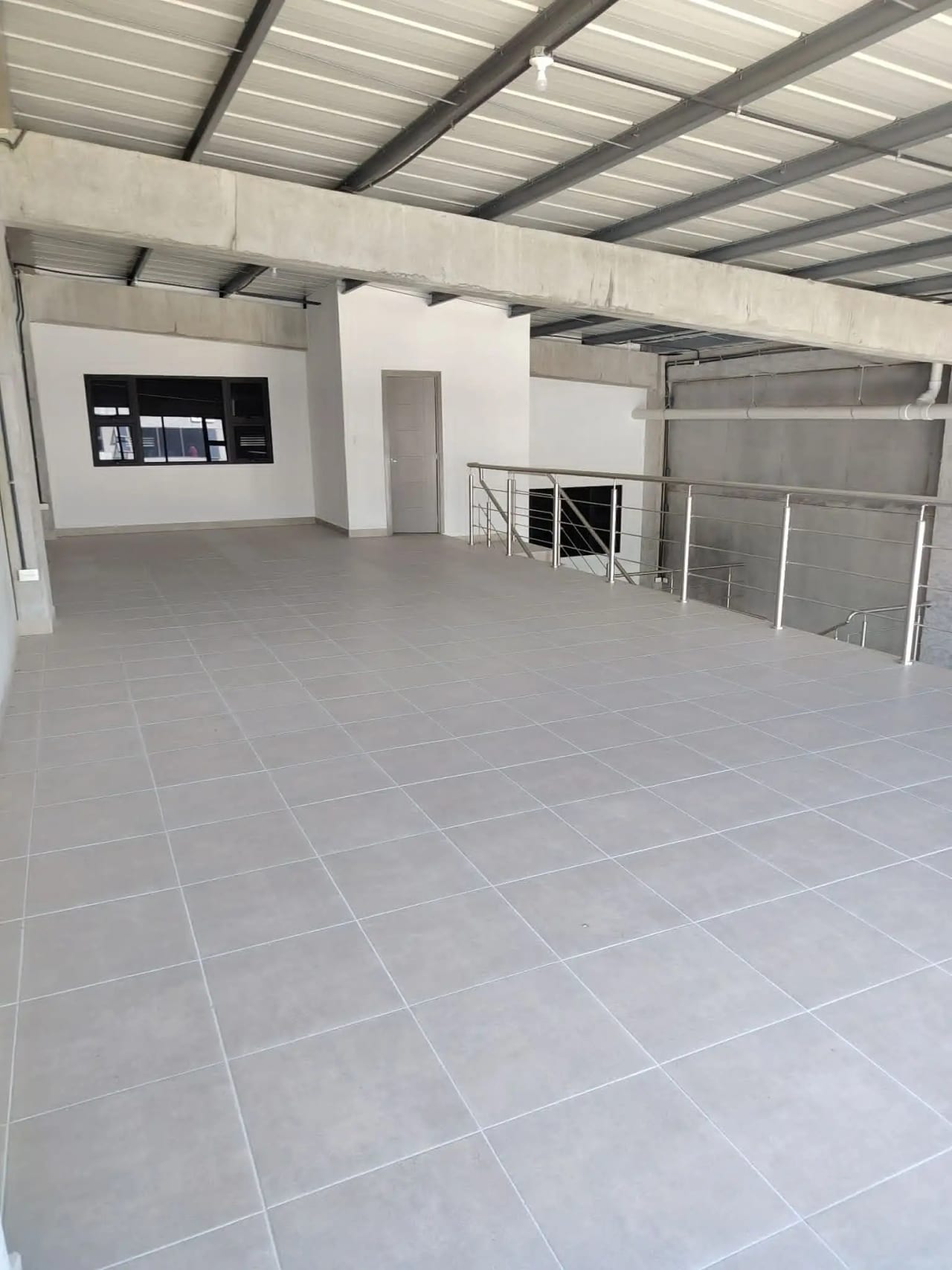 OFIBODEGA CALZADA LA PAZ EN RENTA — Bodega / Ofibodega en Venta en Zona 5, Guatemala, Ciudad — foto 13 de 14