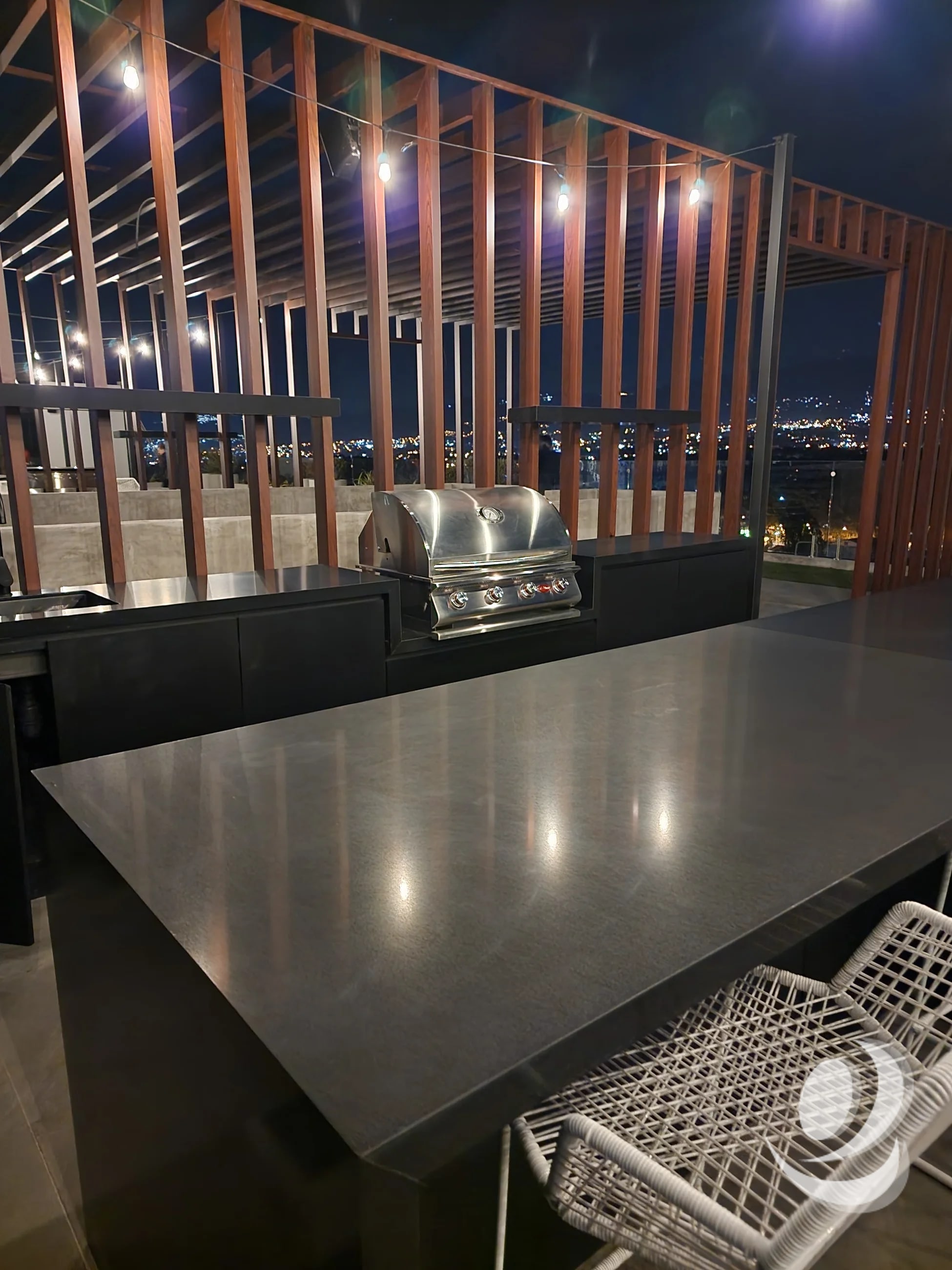 Venta de Apartamento en NUEVO Edificio de Lujos en zona 11. - 7