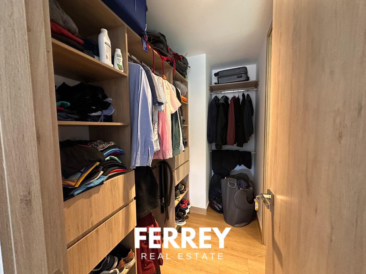 2 dormitorios, amueblado, dentro de garita — Apartamento en Venta en Trivá, Zona 15, Guatemala, Ciudad — foto 15 de 17