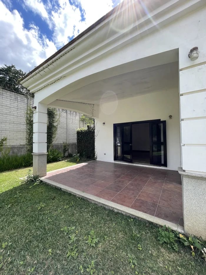 Casa en Venta Y/o Renta - Carretera a el Salvador — Casa en Venta en Carretera a El Salvador, Guatemala, Ciudad — foto 3 de 16