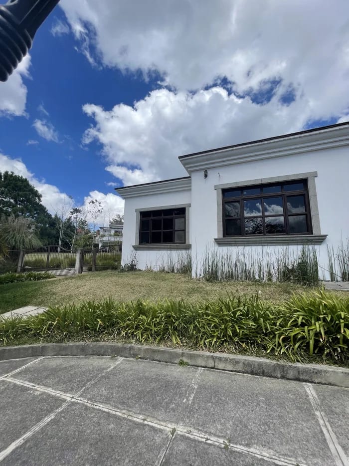 Casa en Venta Y/o Renta - Carretera a el Salvador — Casa en Venta en Carretera a El Salvador, Guatemala, Ciudad — foto 4 de 16