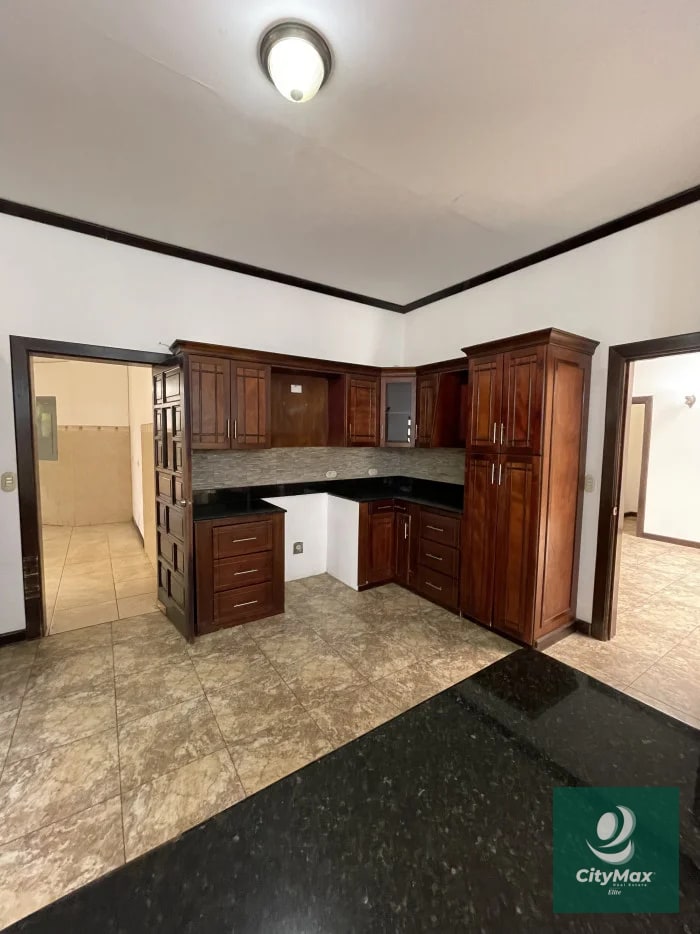 CASA EN VENTA Y/O RENTA - CARRETERA A EL SALVADOR - 11